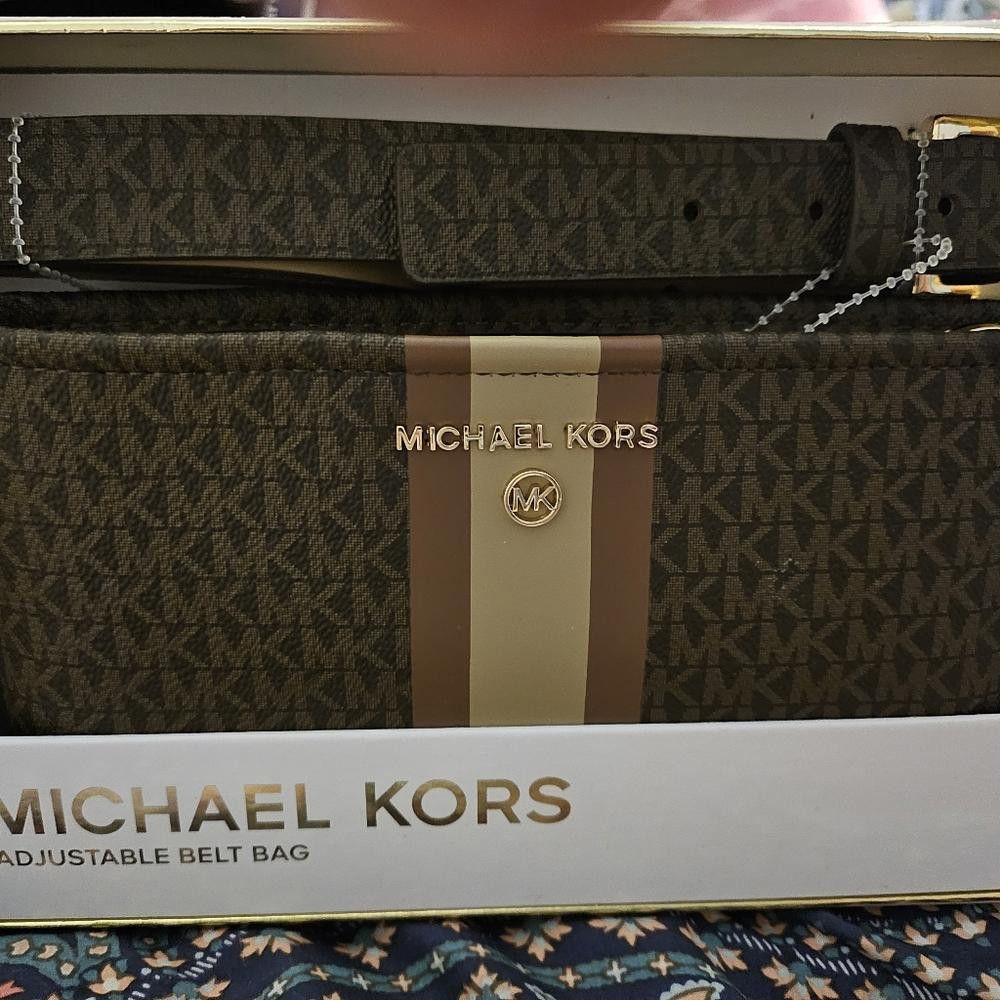 Michael Kors Michael Kors Logo Adjustable Belt Bag Fanny Pack Brown NIB Size ONE SIZE - 2 Thumbnail
