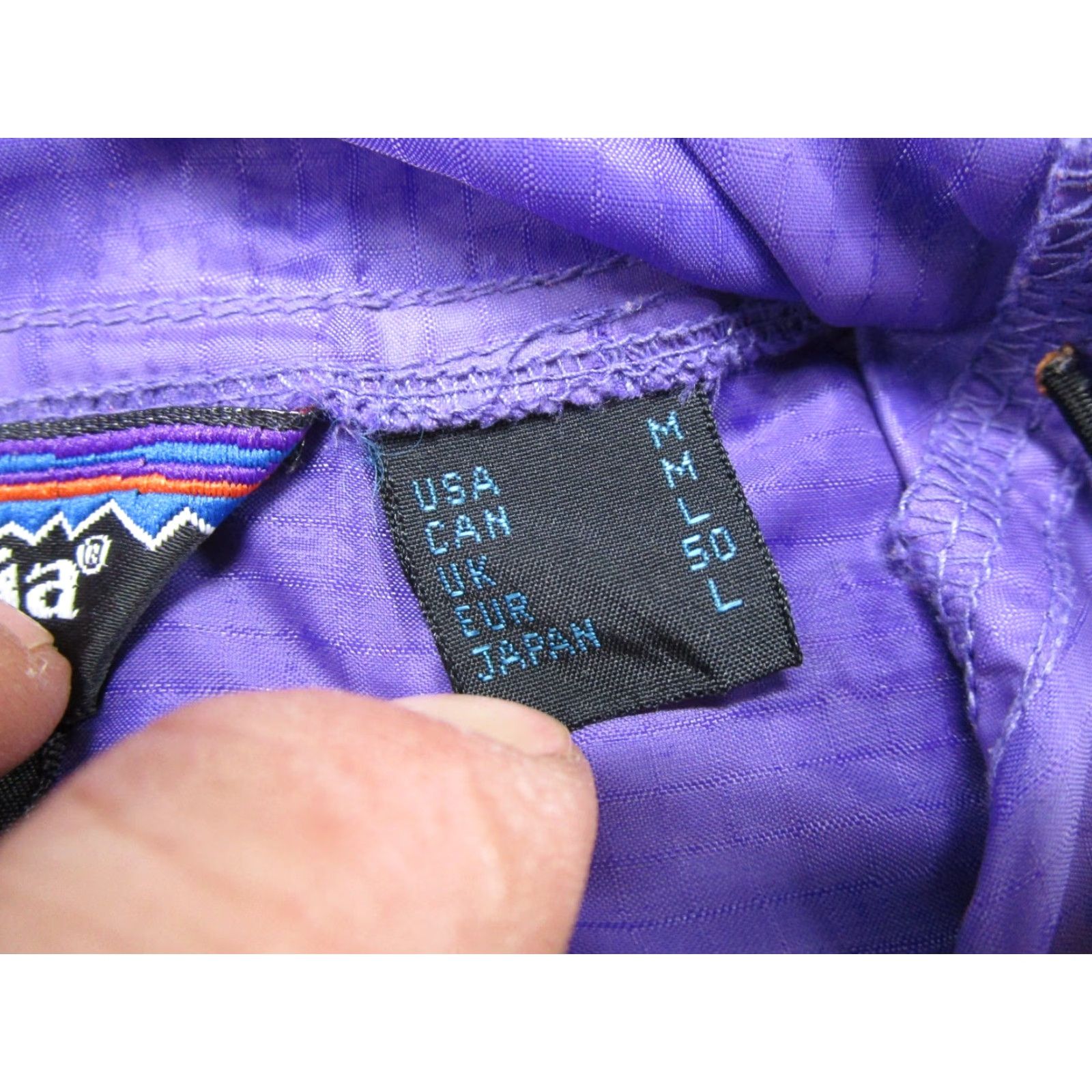 Patagonia Patagonia 1/4 Zip Pullover Hooded Lightweight Jacket Purple M Men Casual Hiking 1/4 Zip Hooded Lightweight Patagonia Purple M Mens Vintage Jacket Size US M / EU 48-50 / 2 - 4 Thumbnail