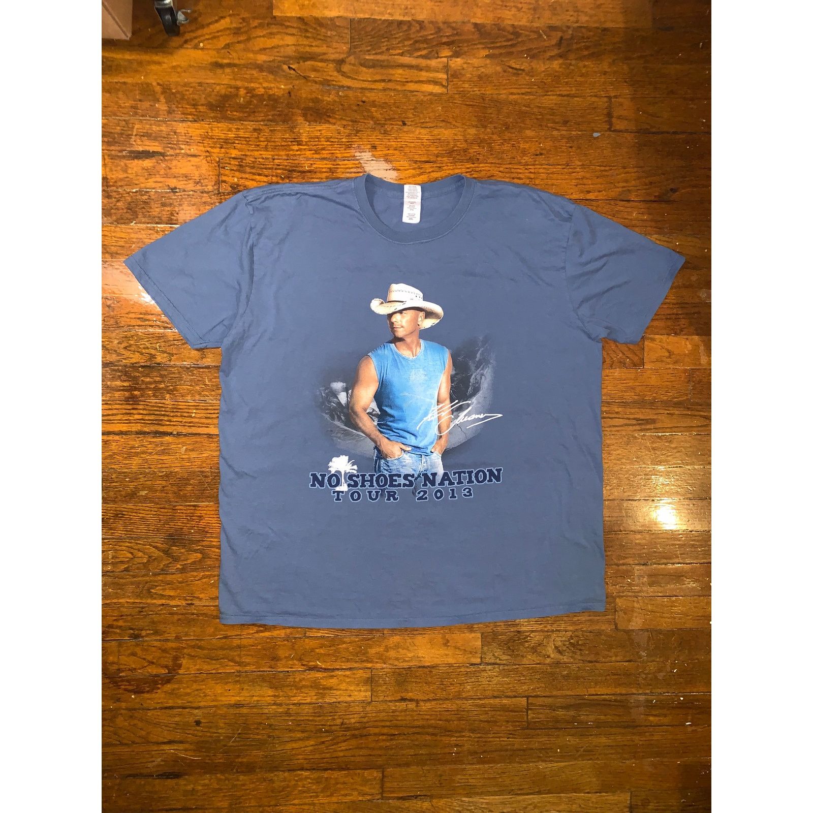 Band Tees × Gildan Kenny Chesney No Shoes Nation Tour 2013 Tee Slate Blue 2XL Size US XXL / EU 58 / 5 - 3 Thumbnail