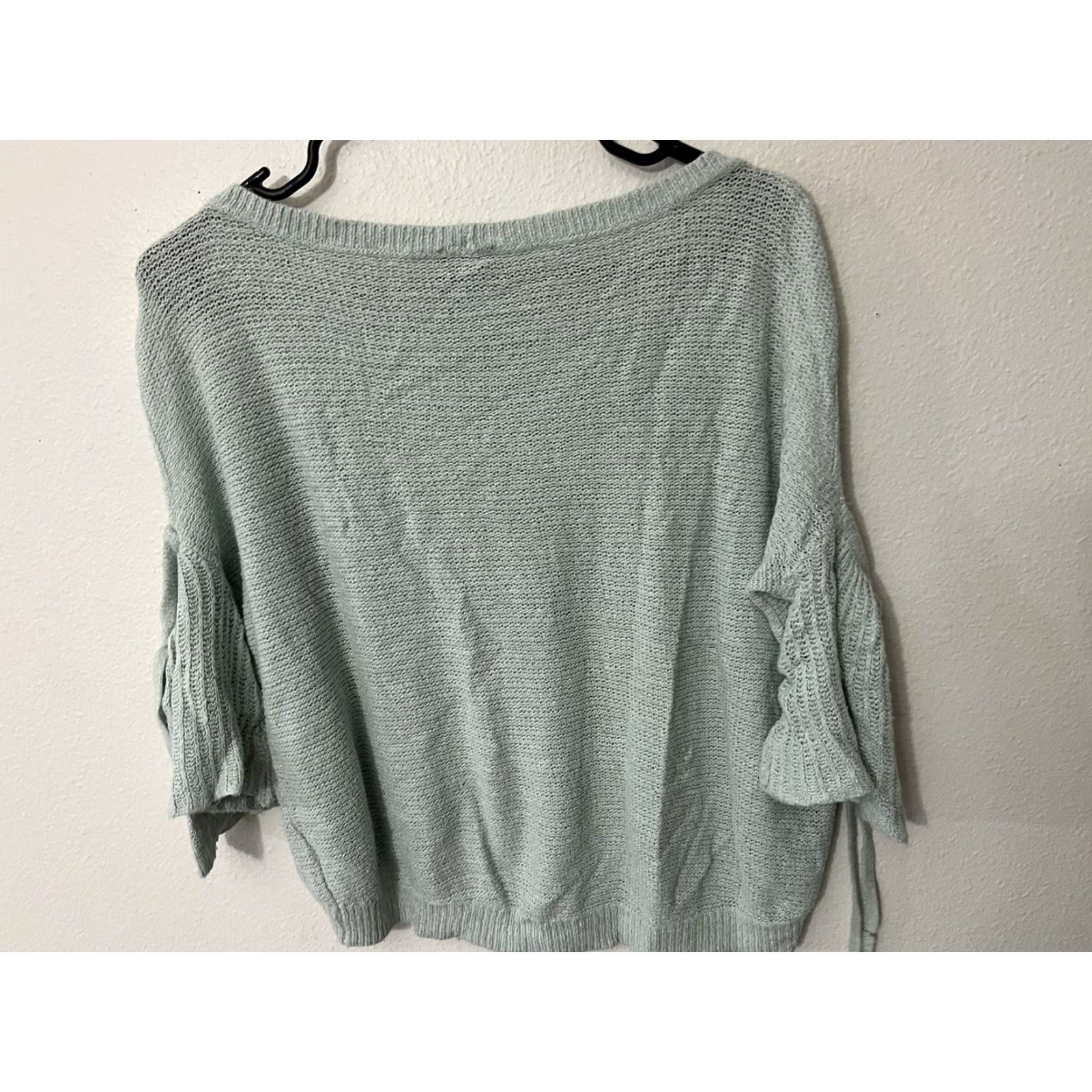 Express EXPRESS Light Blue Boho Open Shoulder Knit Sweater XS Women Bell Sleeve V-Neck Crewneck Pullover Top Bohemian Pullover Size XS / US 0-2 / IT 36-38 - 2 Thumbnail