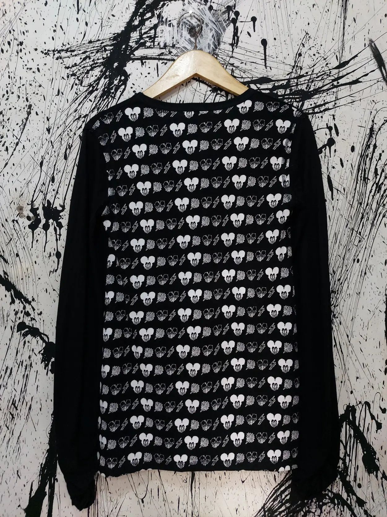 Japanese Brand JAPANESE BRAND GLAD NEWS VKEI STYLE LONGSLEEVE SHIRT Size US M / EU 48-50 / 2 - 1 Thumbnail