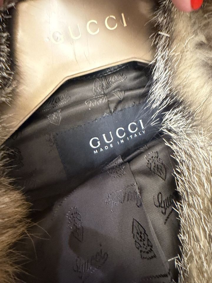 Gucci Gucci FW2007 Runway Fox Fur Detail Leather Biker Jacket Size US L / EU 52-54 / 3 - 8 Thumbnail