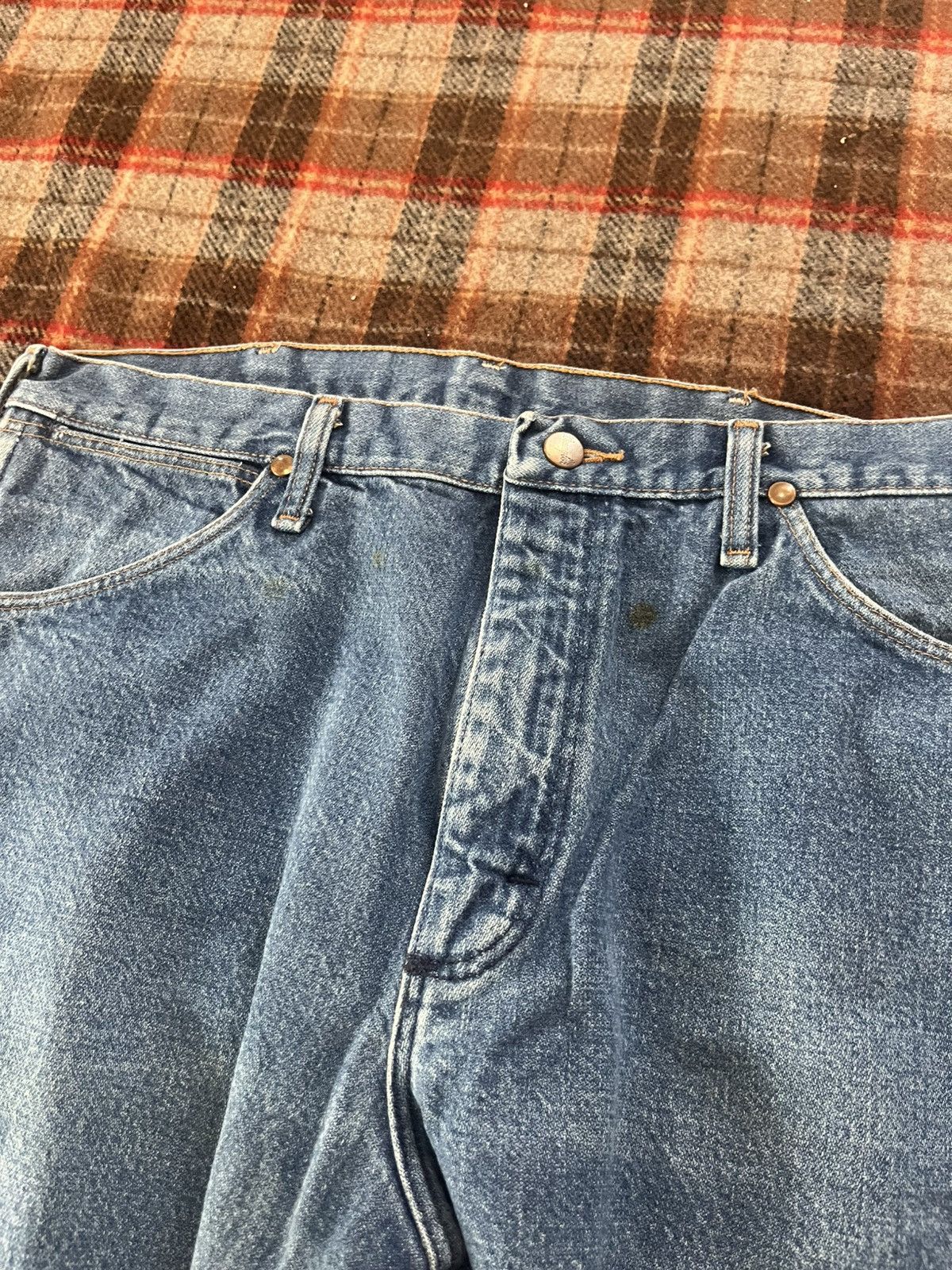 Wrangler Vintage 90’s made in USA Wrangler Cut medium washed jeans Size US 32 / EU 48 - 4 Thumbnail