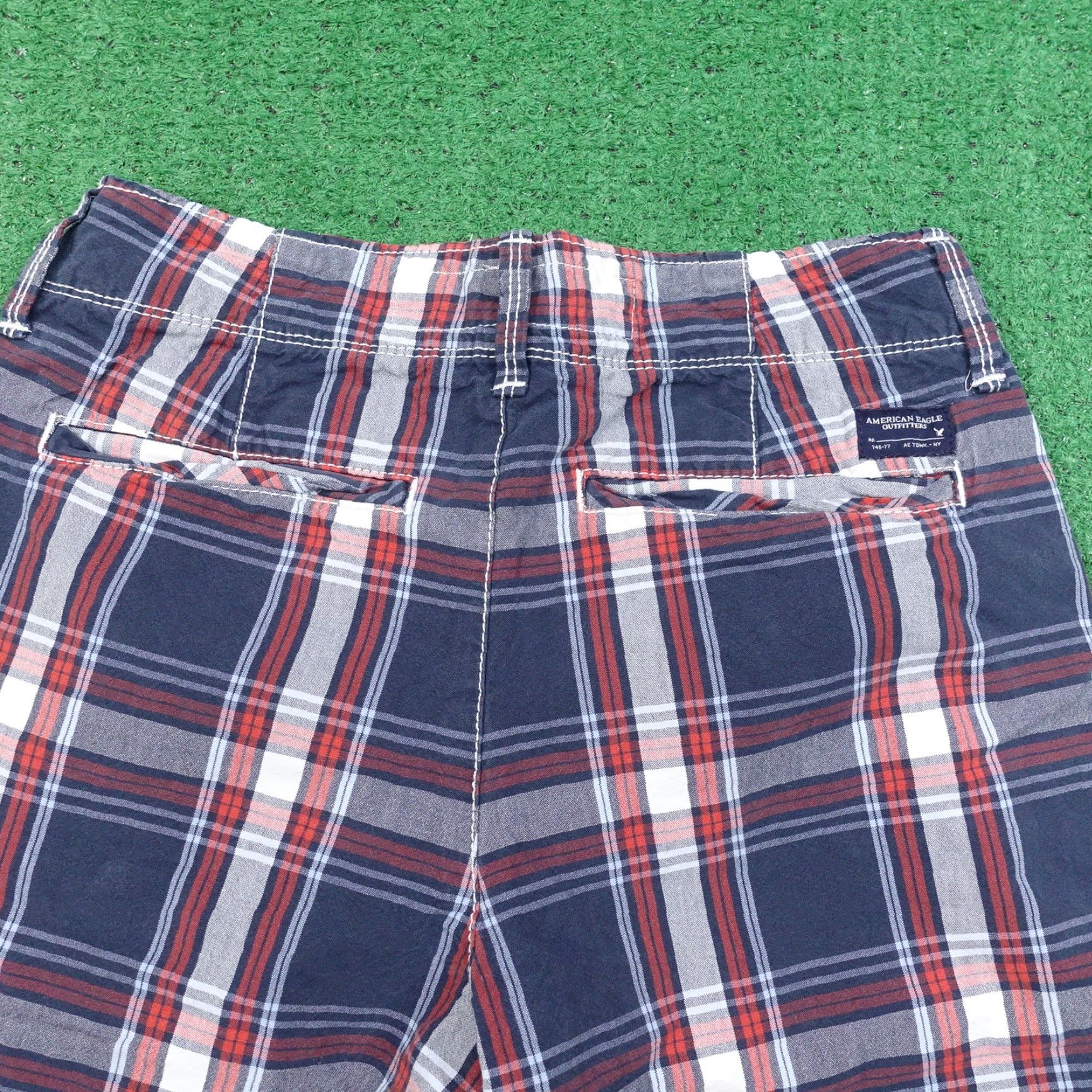 Vintage American Eagle Mens Shorts Size 26 Plaid Cotton Casual Regular Fit Fall Spring Summer Winter Size US 26 / EU 42 - 4 Thumbnail