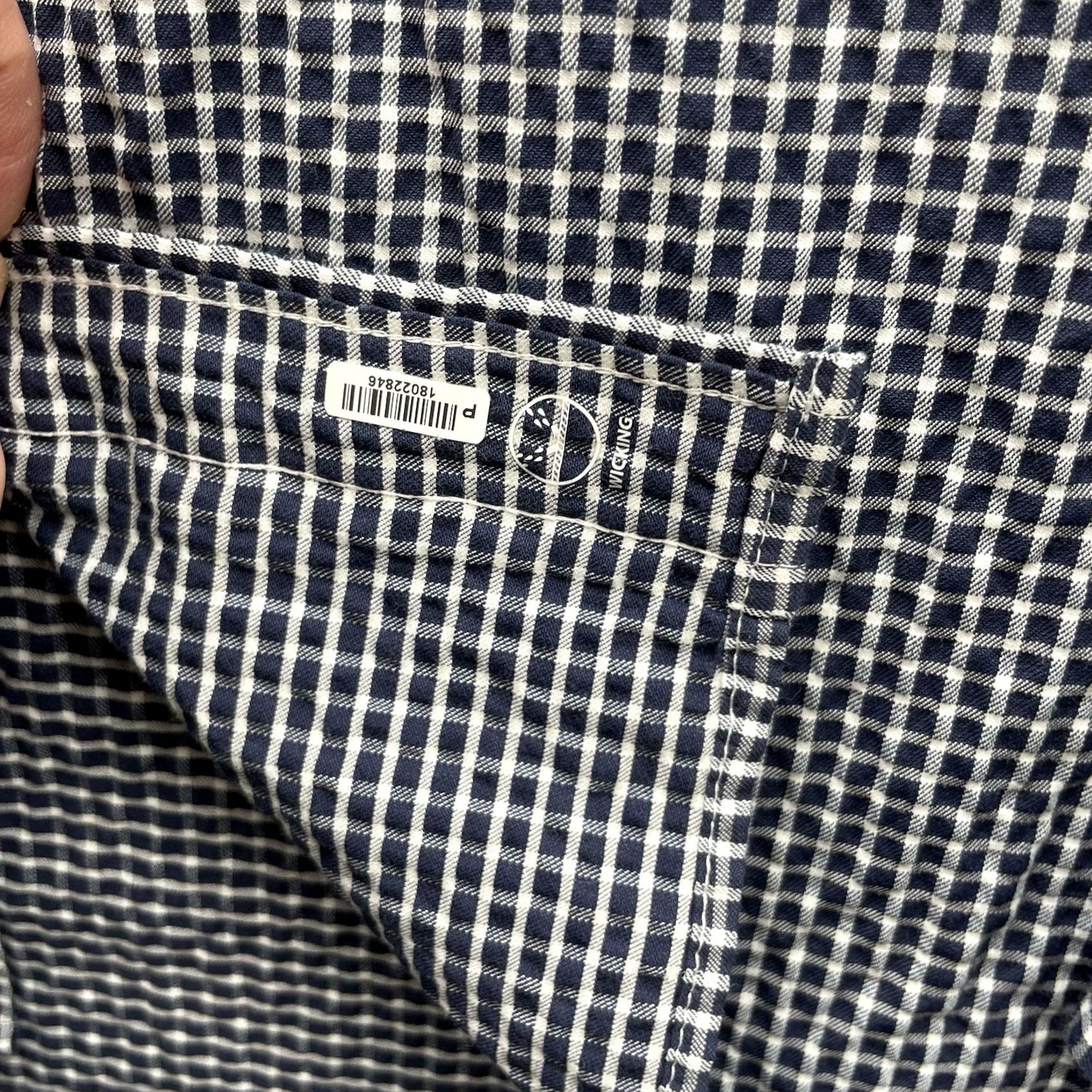 Vineyard Vines Vineyard Vines OTG Shirt Mens L Navy Blue Gingham Check Textured Performance Button-Up Category: Shirt Home Page Size US L / EU 52-54 / 3 - 5 Thumbnail