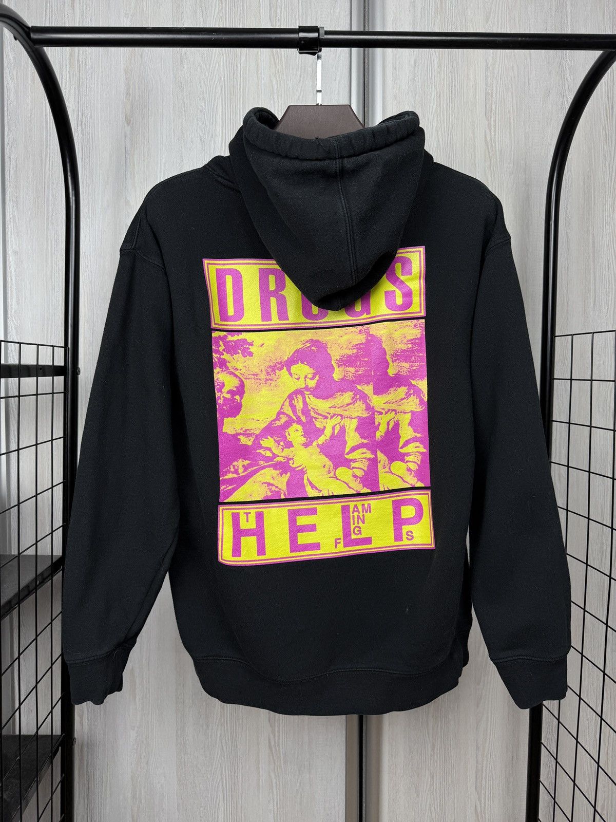 Pleasures Pleasures Hoodie Mens Black The Flaming Lips Drugs Help sz M Size US M / EU 48-50 / 2 - 1 Thumbnail
