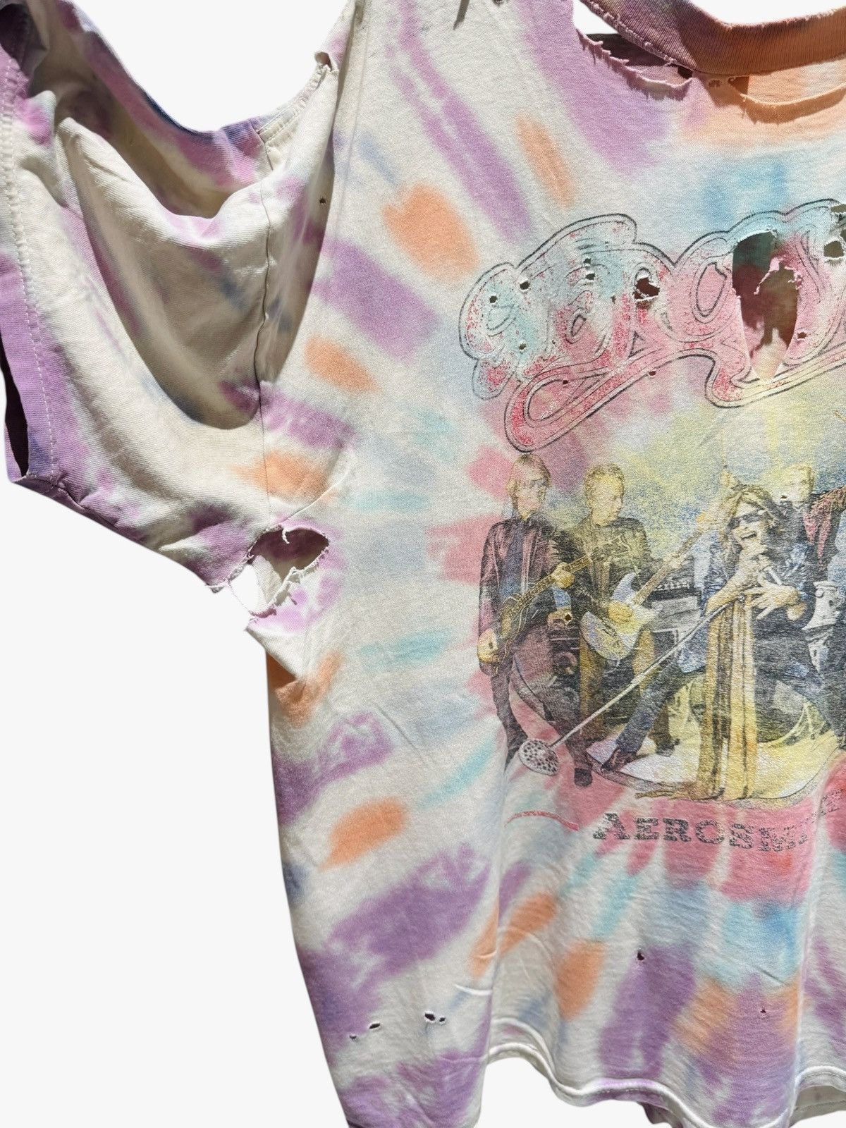 Aerosmith RARE Thrashed & Faded Aerosmith Run DMC Vintage Band Tee Size US XXL / EU 58 / 5 - 3 Thumbnail