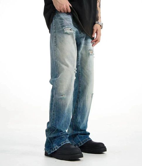 Vintage American-style gradient washed ripped jeans for men Size US 32 / EU 48 - 2 Thumbnail