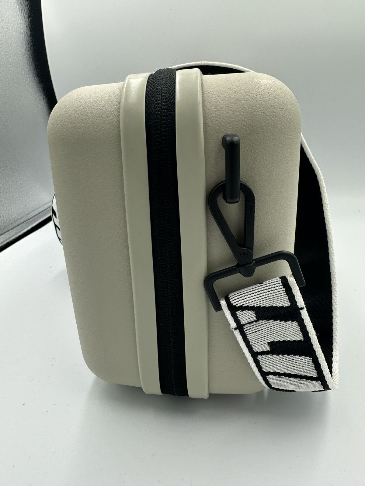 Off-White OFF WHITE MINI LUGGAGE Bag Size ONE SIZE - 5 Thumbnail