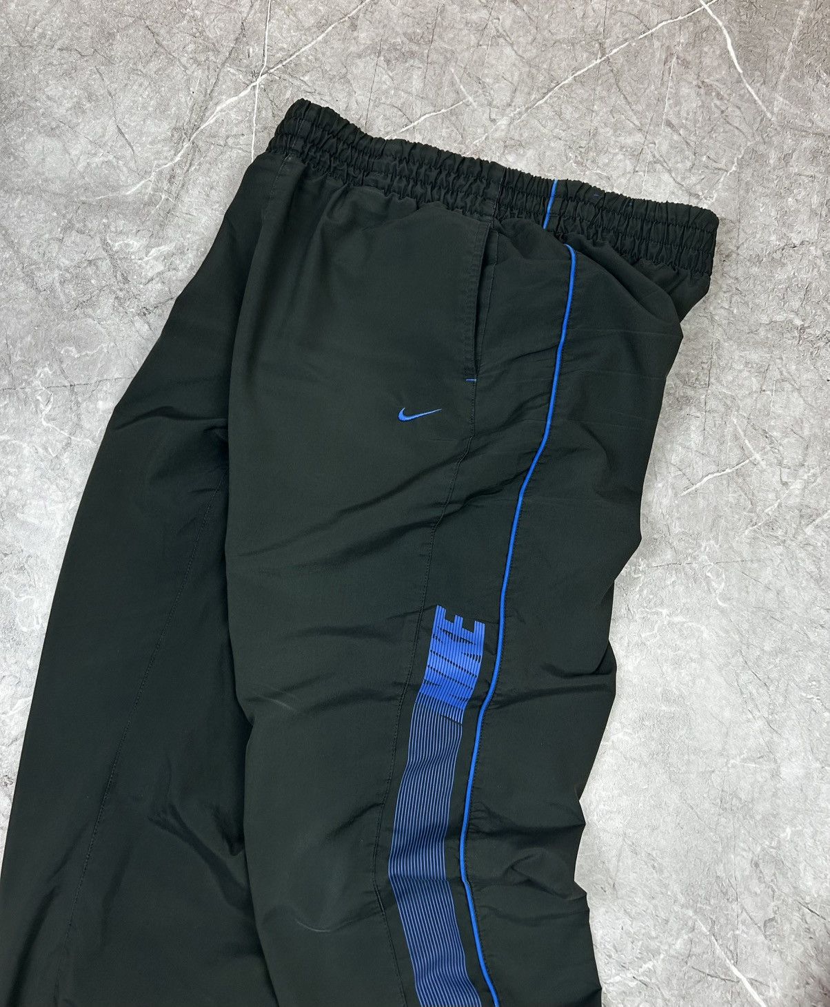 Nike Nike Vintage Track Pants Nylon Sweatpants Size US 34 / EU 50 - 3 Thumbnail