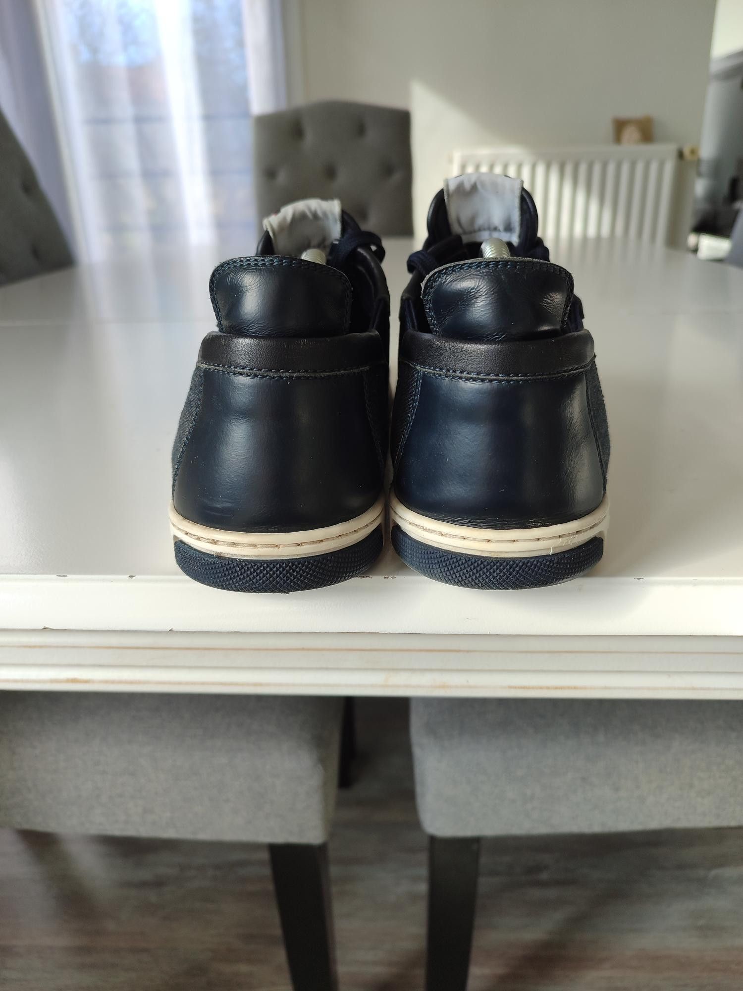 Louis Vuitton BASKETS LOUIS VUITTON SLALOM DENIM Size US 8.5 / EU 41-42 - 2 Thumbnail