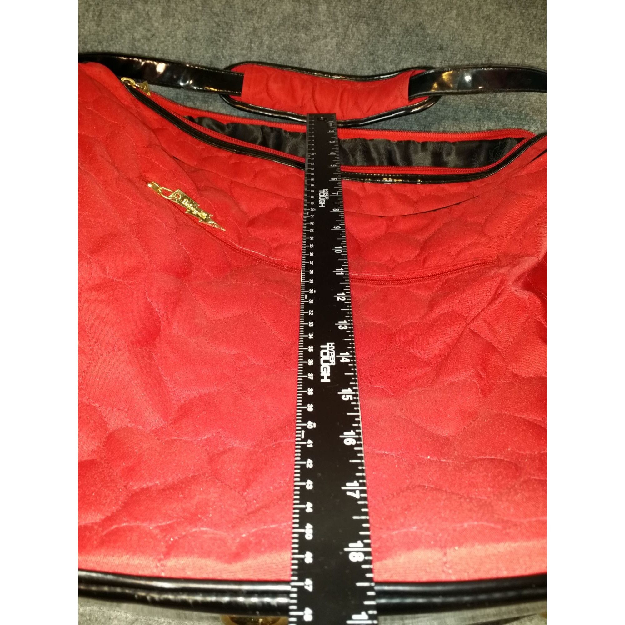 Betsey Johnson Betsey Johnson Betseyville Quilted Red Carry On Travel Plane Size ONE SIZE - 12 Thumbnail