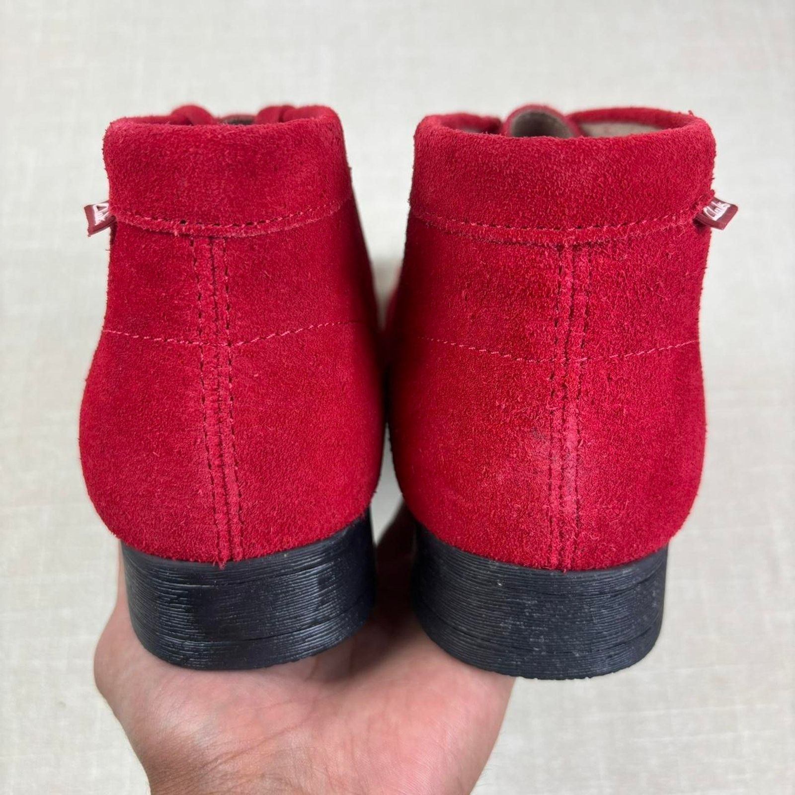 Clarks 🍒 Clarks Stinson Hi “Cherry Suede” 9M Size US 9 / EU 42 - 6 Thumbnail