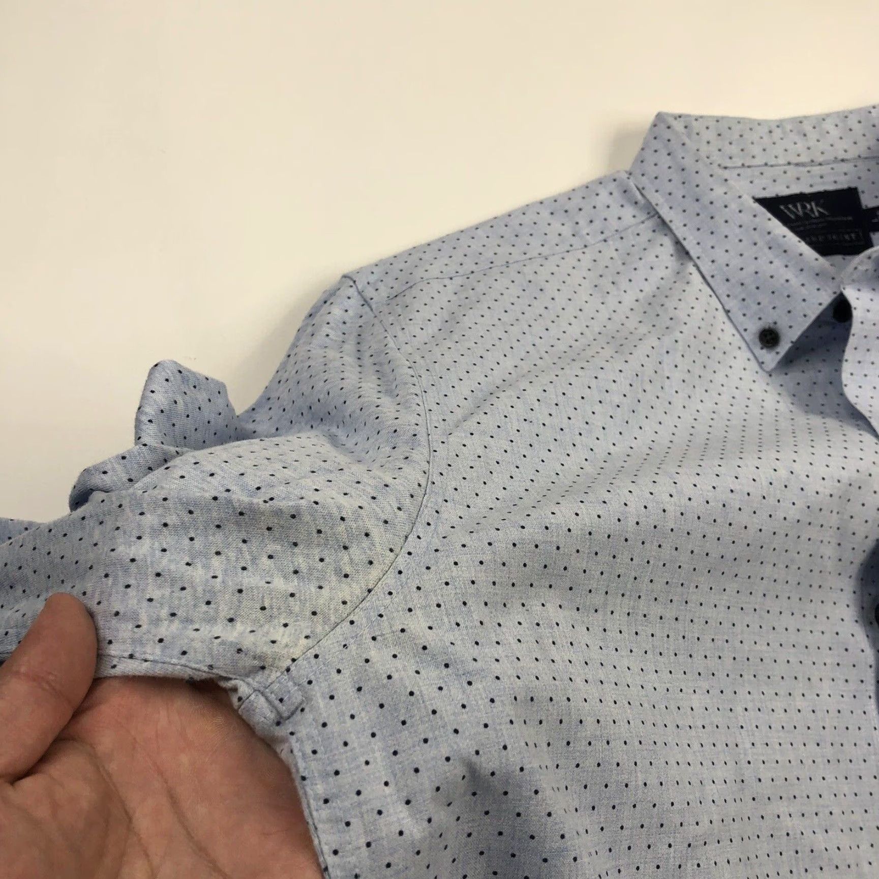 Vintage WRK STANDARD FIT Lg Mens Button Front Long Sleeve Cotton Polka Dot Casual Shirt Size US L / EU 52-54 / 3 - 3 Thumbnail