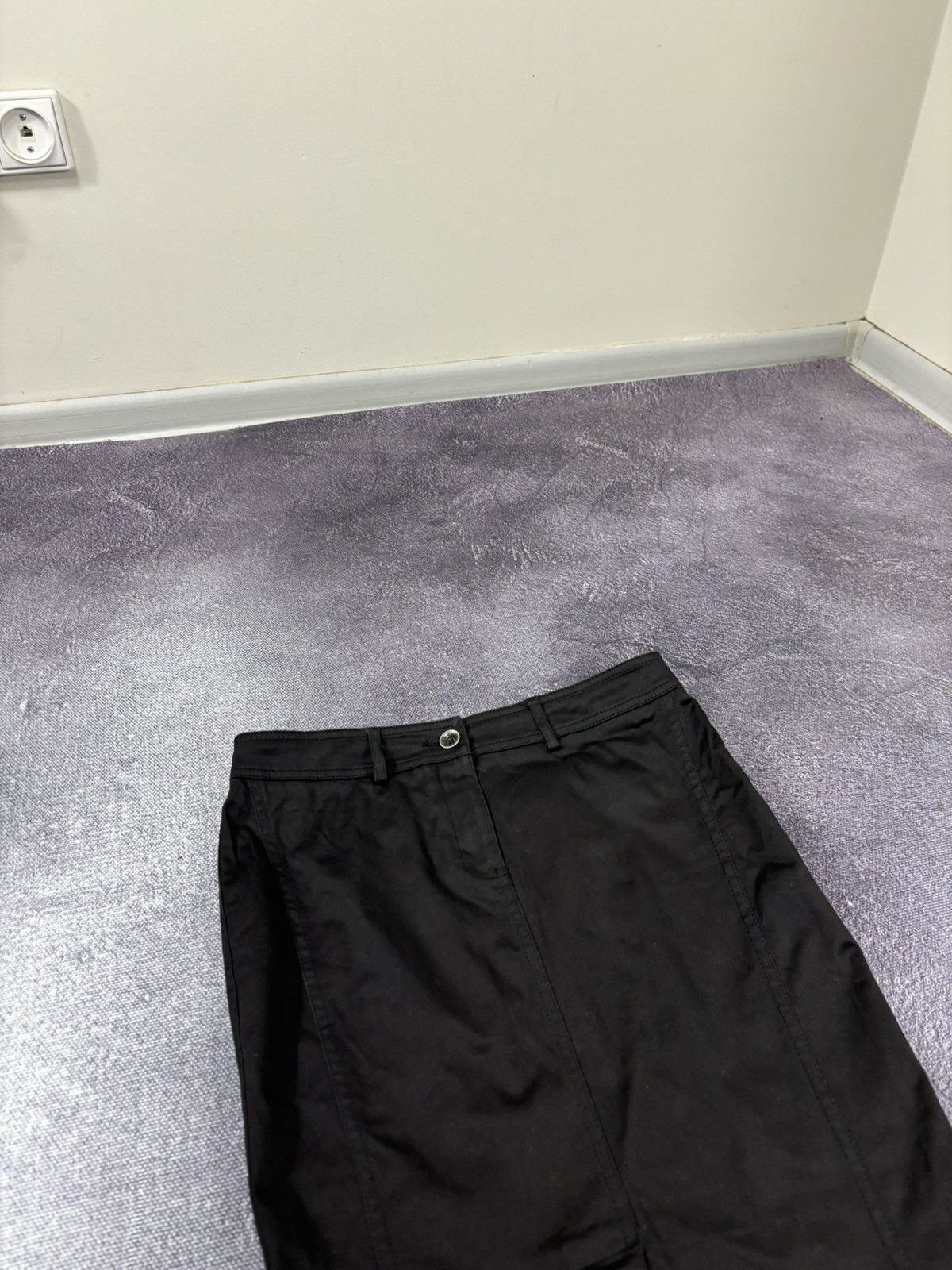 Armani Vintage Armani Jeans Women’s Black Shorts Cropped Pants Size 28" / US 6 / IT 42 - 5 Thumbnail