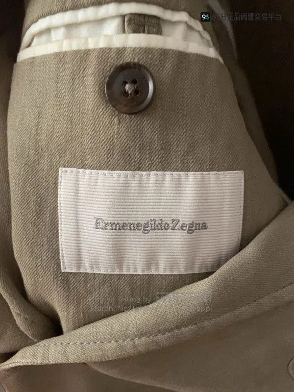 Ermenegildo Zegna Zegna Men's Khaki Lapel Single. Size US L / EU 52-54 / 3 - 7 Thumbnail