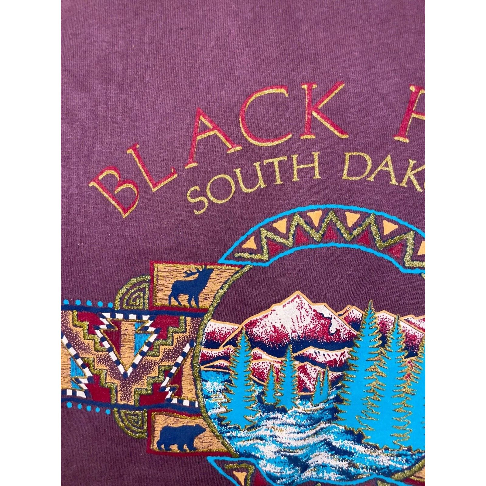 Vintage Vintage Black Hills Shirt South Dakota Bison Animal Tee 90s Size US L / EU 52-54 / 3 - 3 Thumbnail