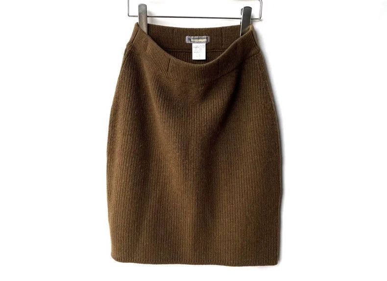 Issey Miyake issey miyake Camel wool knitted half skirt Size 42" / US 20 - 1 Thumbnail