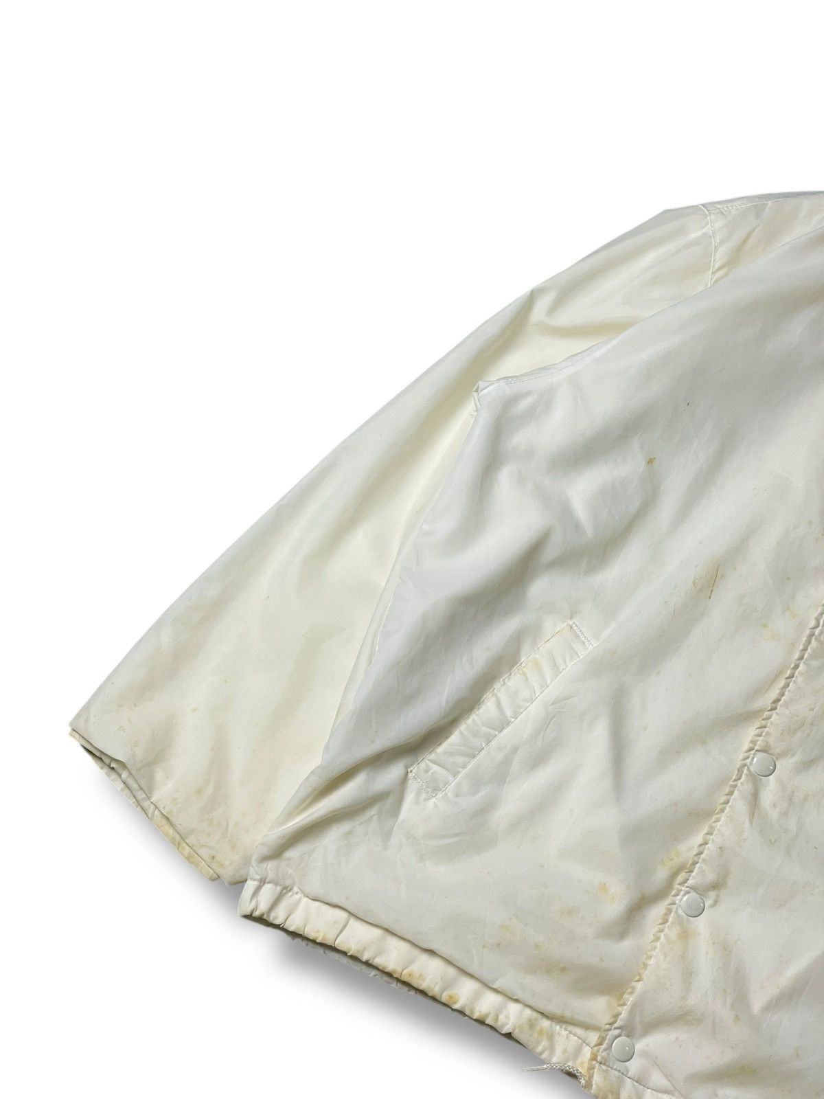 Alpha Industries × Japanese Brand × Vintage Alpha Industries Men’s Nylon Buttoned Jacket (110) Size US M / EU 48-50 / 2 - 4 Thumbnail