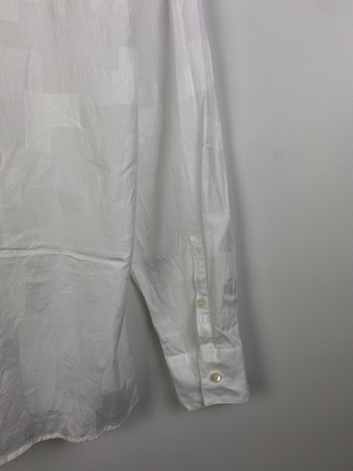 Versace Vintage Gianni Versace Luxury Geometric White Shirt Sz 48 Size US M / EU 48-50 / 2 - 17 Thumbnail