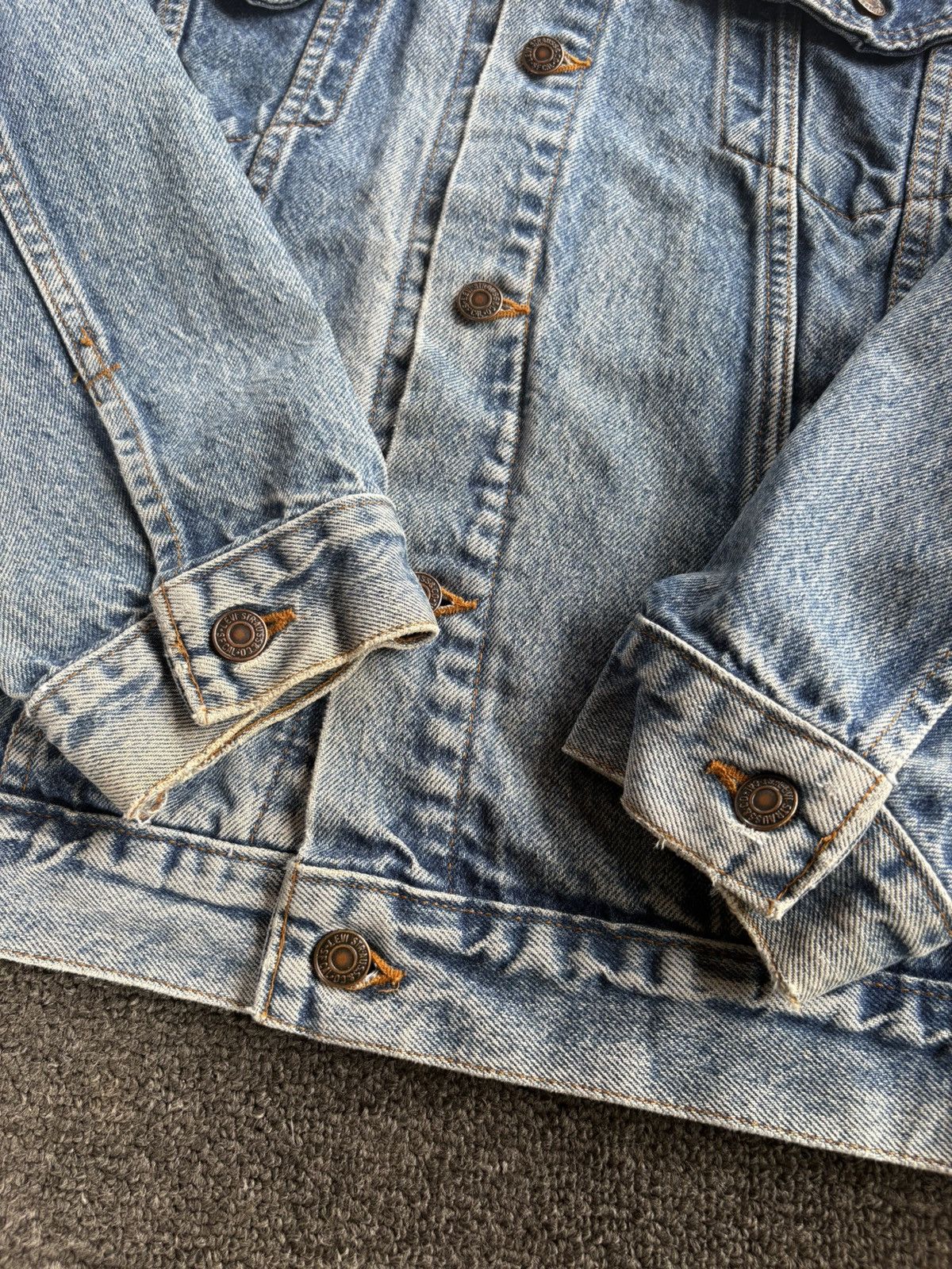 Levi's Vintage Levi’s 70506 0216 Denim Jacket Size 50 Made in USA Size US L / EU 52-54 / 3 - 7 Thumbnail