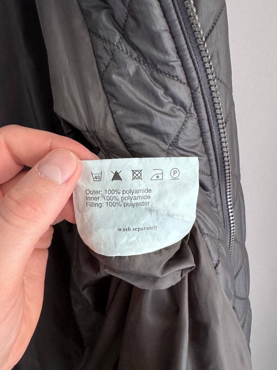 Barbour Barbour International Men's Dark Grey Quilted Jacket, Size L Size US L / EU 52-54 / 3 - 15 Thumbnail