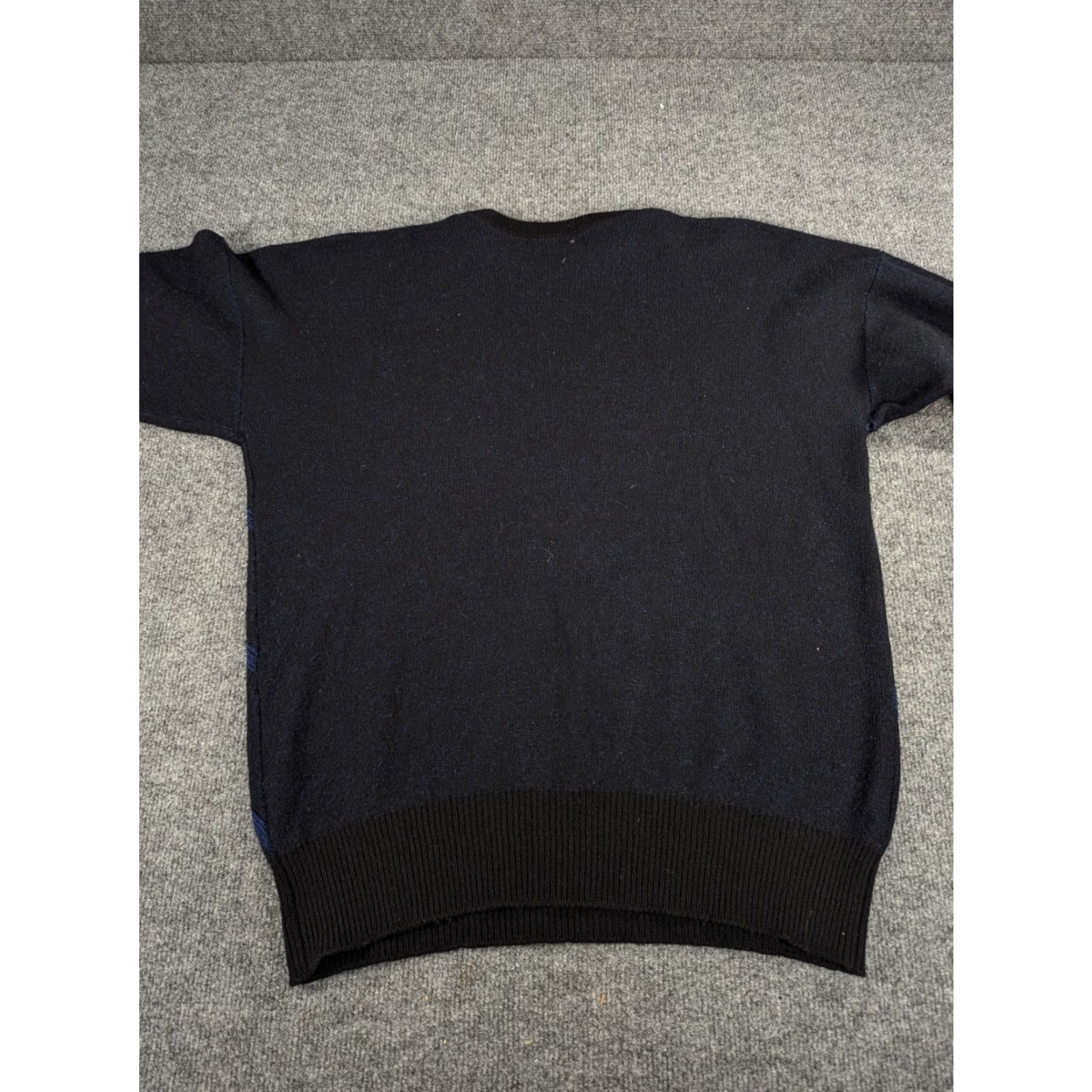 Burlington S Fisher Burlington Arcade Striped Cashmere Jumper - Men - V-Neck - Long Sleeve - Black/Yellow - Size M - Pullover - Knit - Casual - UK Vintage? Size US M / EU 48-50 / 2 - 6 Thumbnail