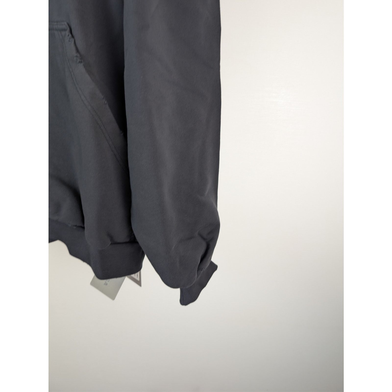 Balenciaga o1rshd1 Round Hoodie 1569 Be Kind Medium Molleton in Black Size US S / EU 44-46 / 1 - 5 Thumbnail