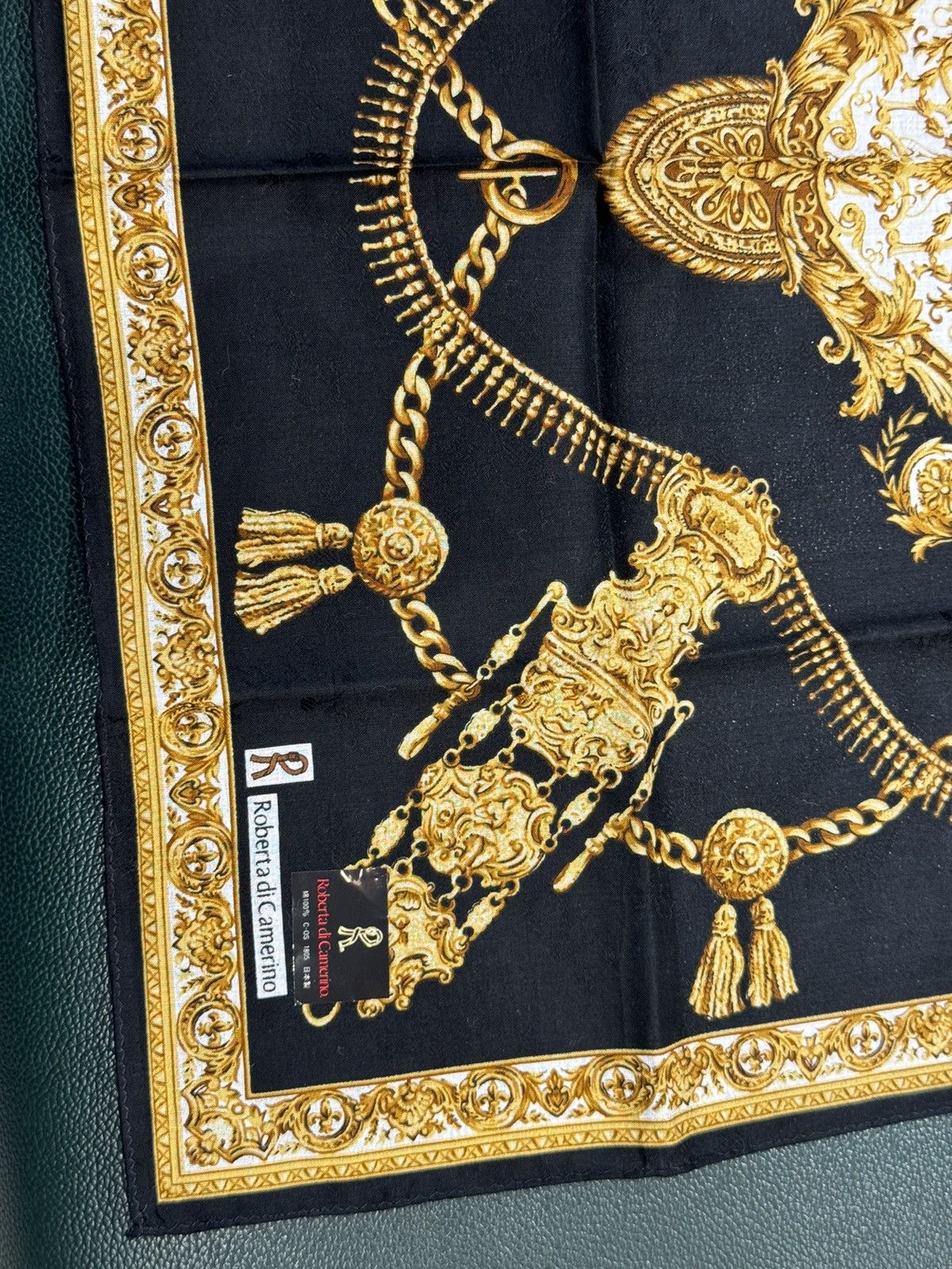 Burberry × Givenchy × Versace Vintage Scarf (100% cotton) Size ONE SIZE - 19 Thumbnail