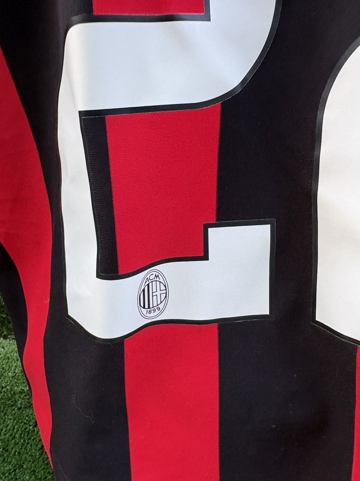 Adidas Jersey kaka ac milan Size US XS / EU 42 / 0 - 3 Thumbnail