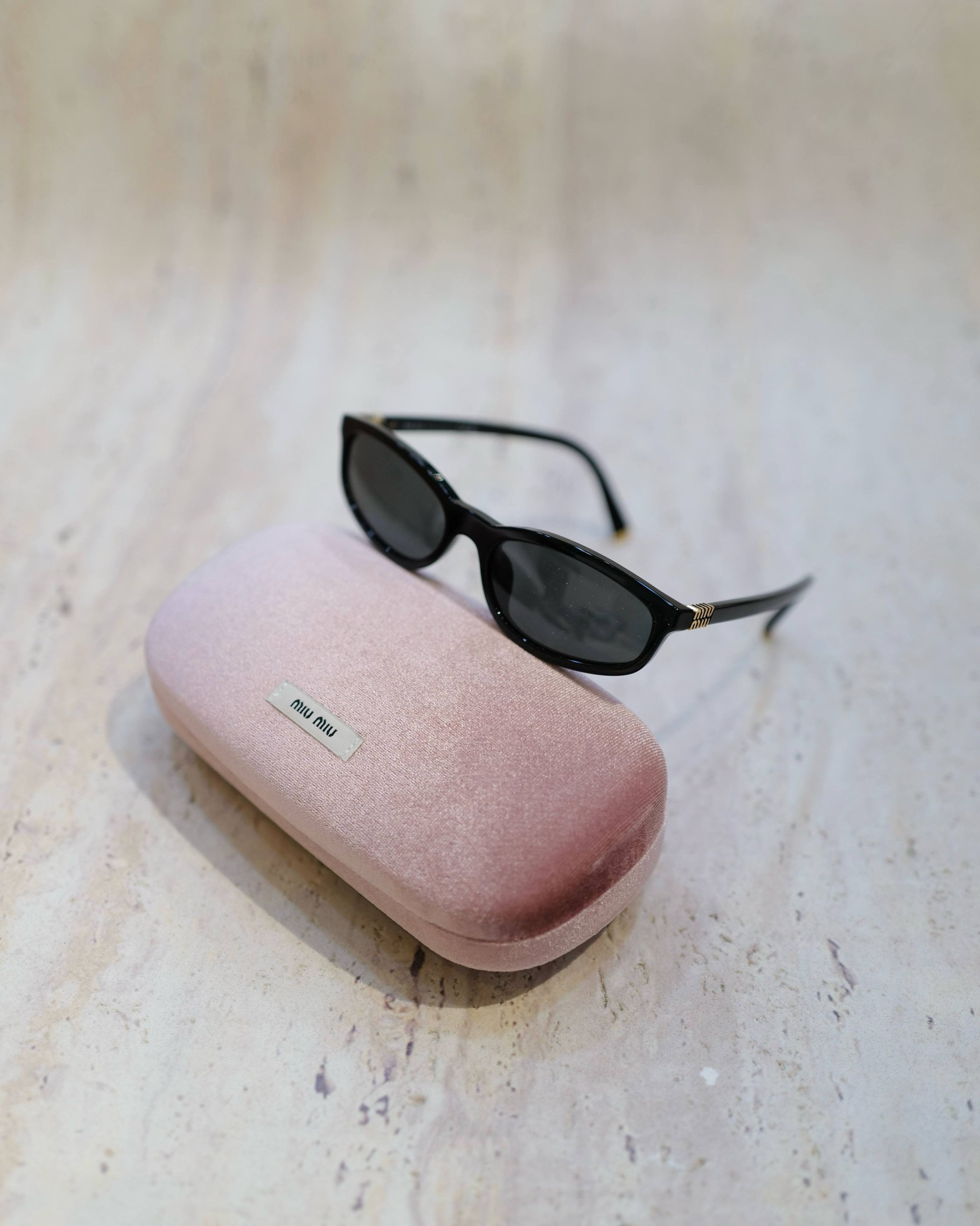 Miu Miu Miu Miu A06S 16K08Z Size ONE SIZE - 1 Thumbnail