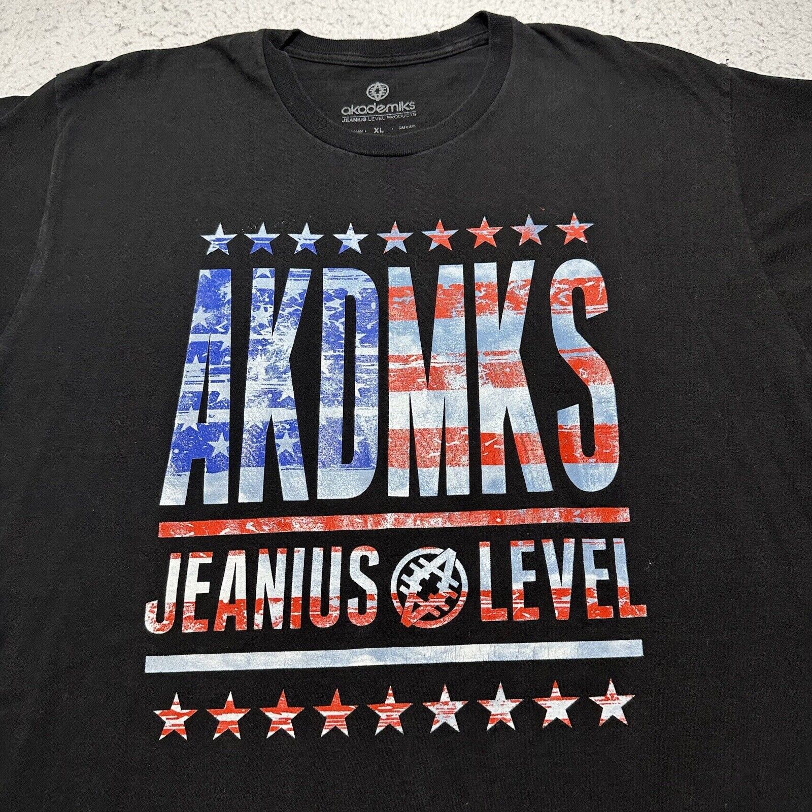 Akademiks Akademiks XL Jenius Level American Flag Graphic T Shirt Size US XL / EU 56 / 4 - 2 Thumbnail