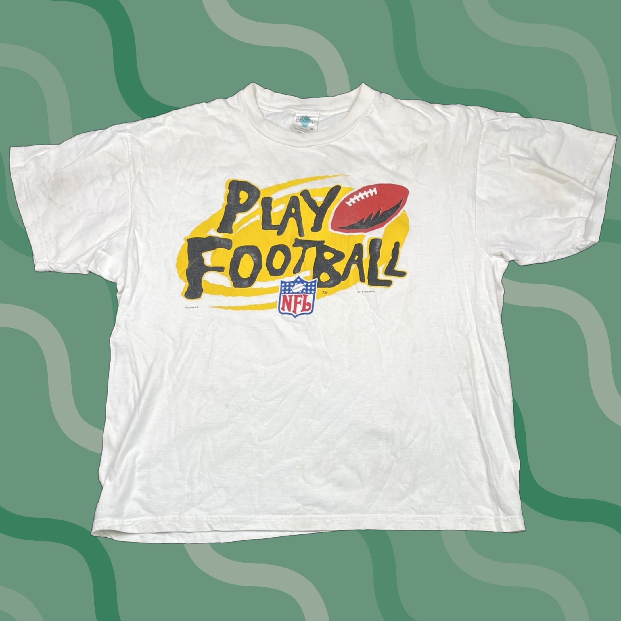 Nutmeg VINTAGE Nutmeg USA The Champ Football T-Shirt XL Men White 1996 NFL Charity 90s Mens Size US XL / EU 56 / 4 - 1 Thumbnail