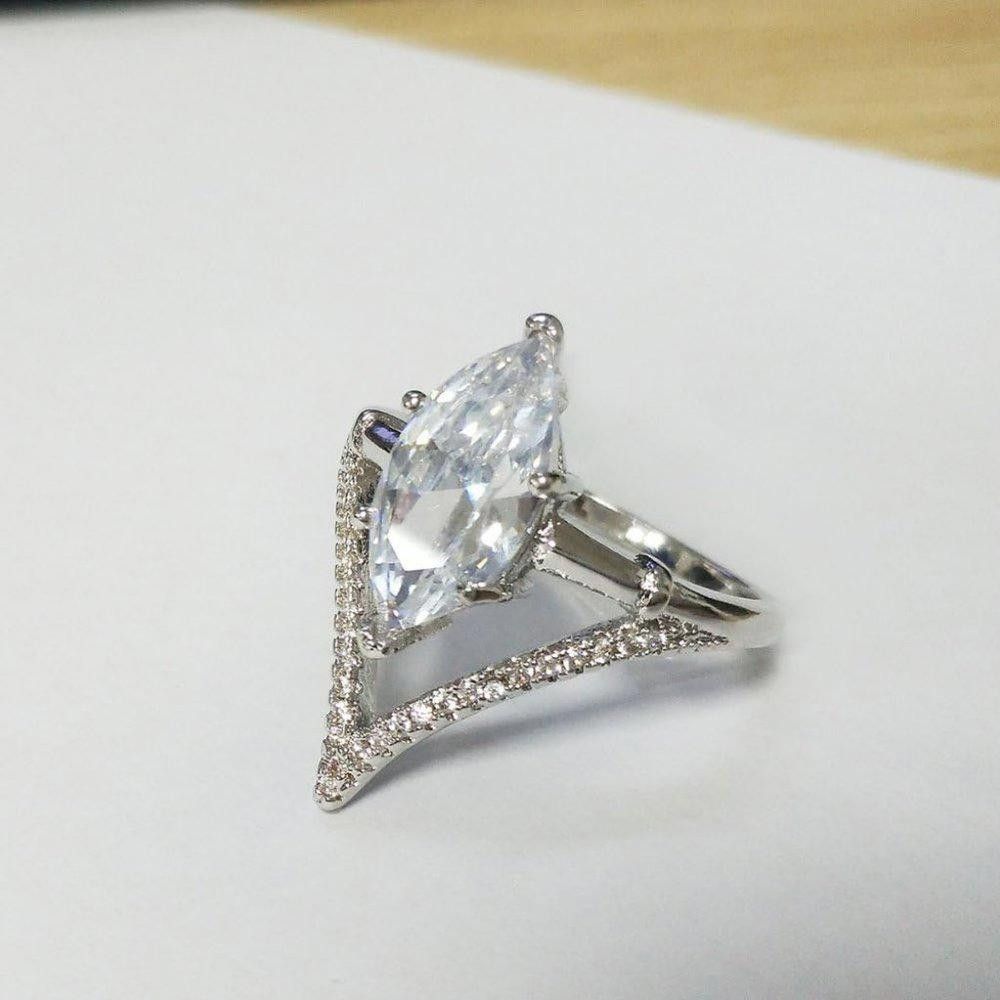 Designer 925 Sterling Silver Marquise Cut Engagement Ring - Size 7 Size ONE SIZE - 6 Thumbnail
