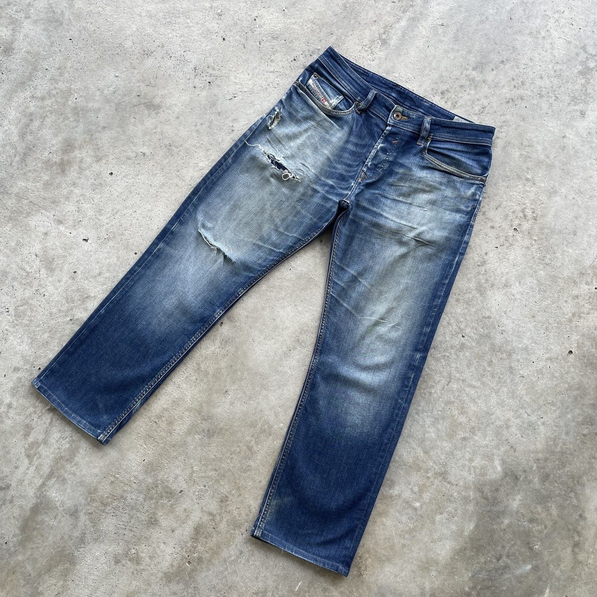 Diesel Vintage Diesel Industry Distressed Jeans Denim Faded Pants Size US 32 / EU 48 - 2 Thumbnail