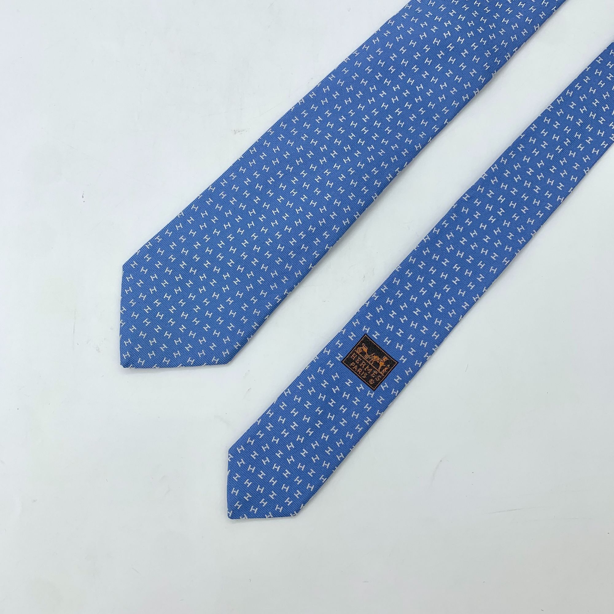 Hermes Hermes Paris Mens Blue "H" Pattern 100% Silk Tie 148cm x 7cm Size ONE SIZE - 6 Thumbnail
