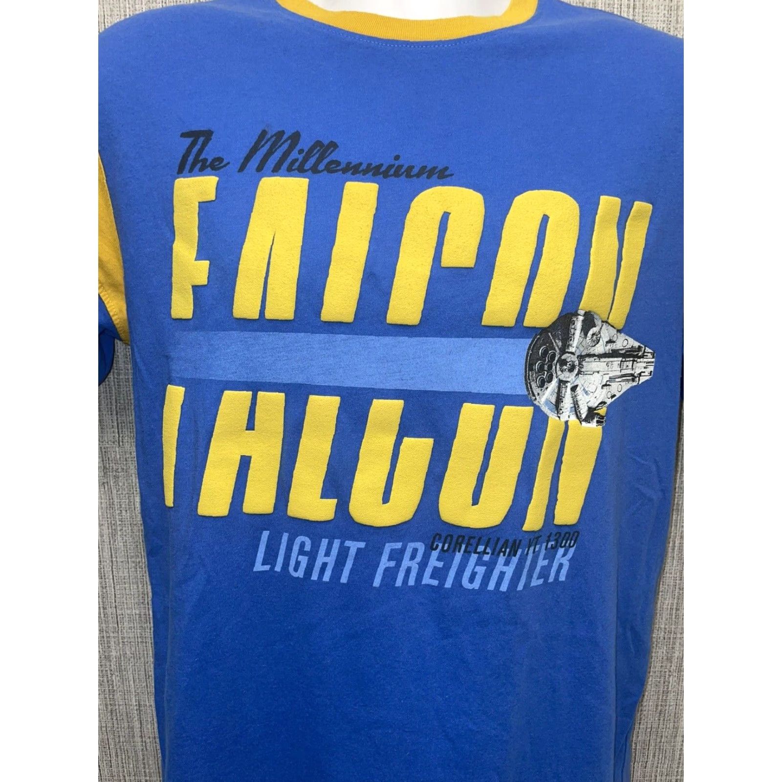Star Wars Disney Parks Star Wars Cotton Blend T-Shirt Men Small Yellow Graphic 90s Size US S / EU 44-46 / 1 - 2 Thumbnail