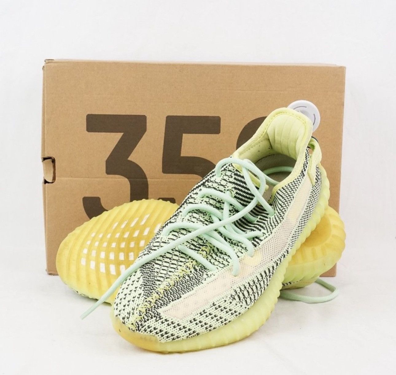 Yeezy adidas Yeezy Boost 350 V2 Yeezreel Non-Reflective Size 8 Size US 8 / EU 41 - 1 Thumbnail