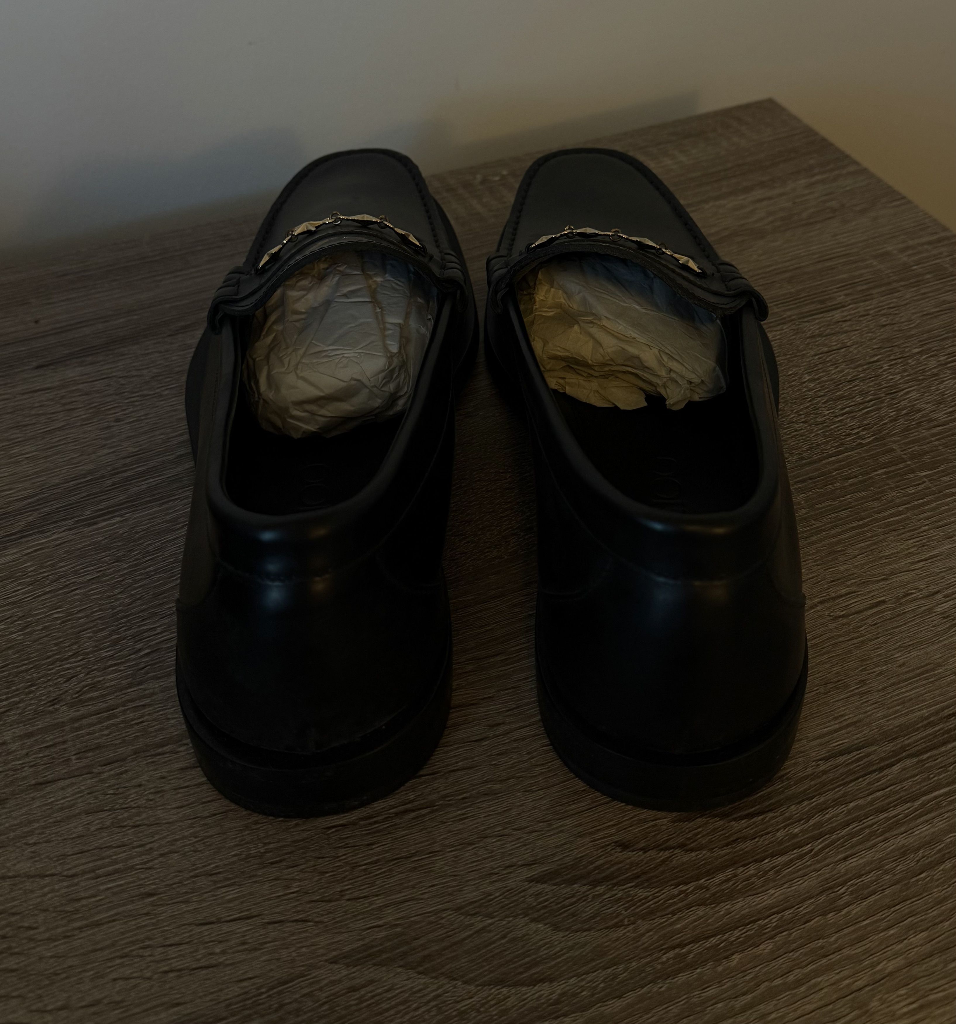 Jimmy Choo Jimmy Choo Mocca Gold Tone Star Chain Loafers Black Leather Size US 11.5 / IT 41.5 - 4 Thumbnail