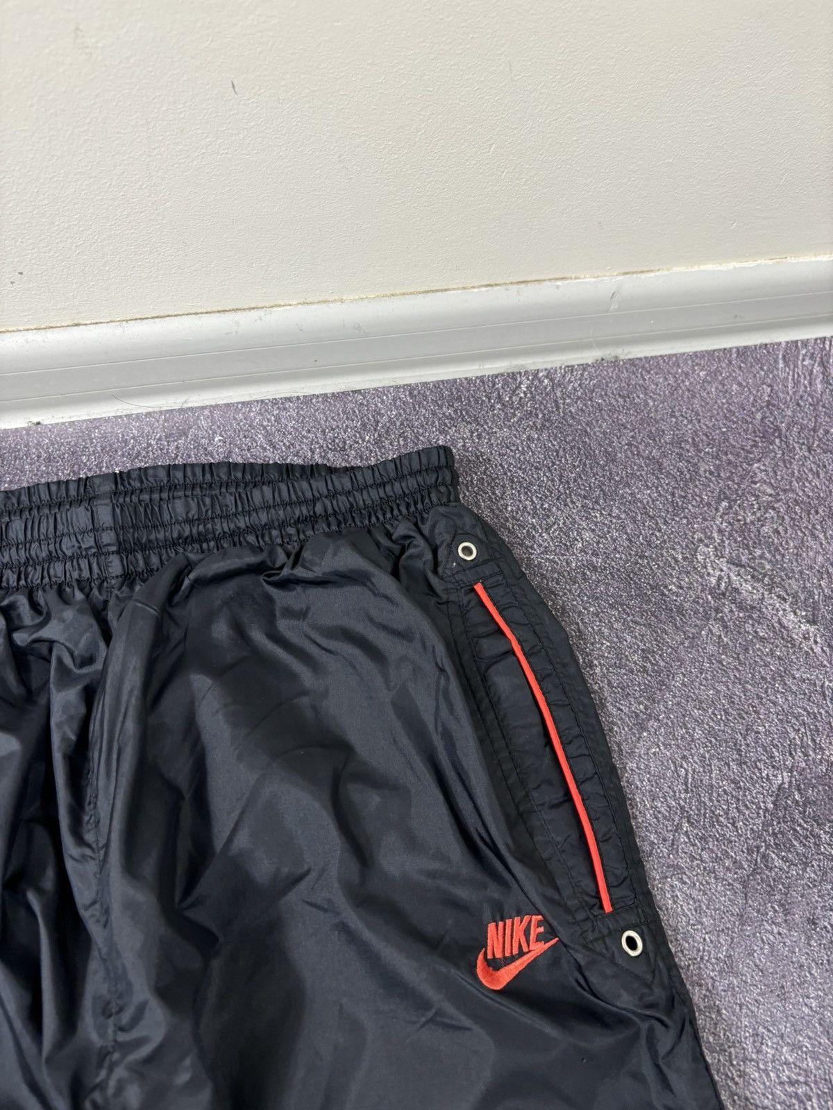 Nike Vintage 90s Nike Y2K Retro Hype Black Nylon Track Pants Size US 32 / EU 48 - 8 Thumbnail