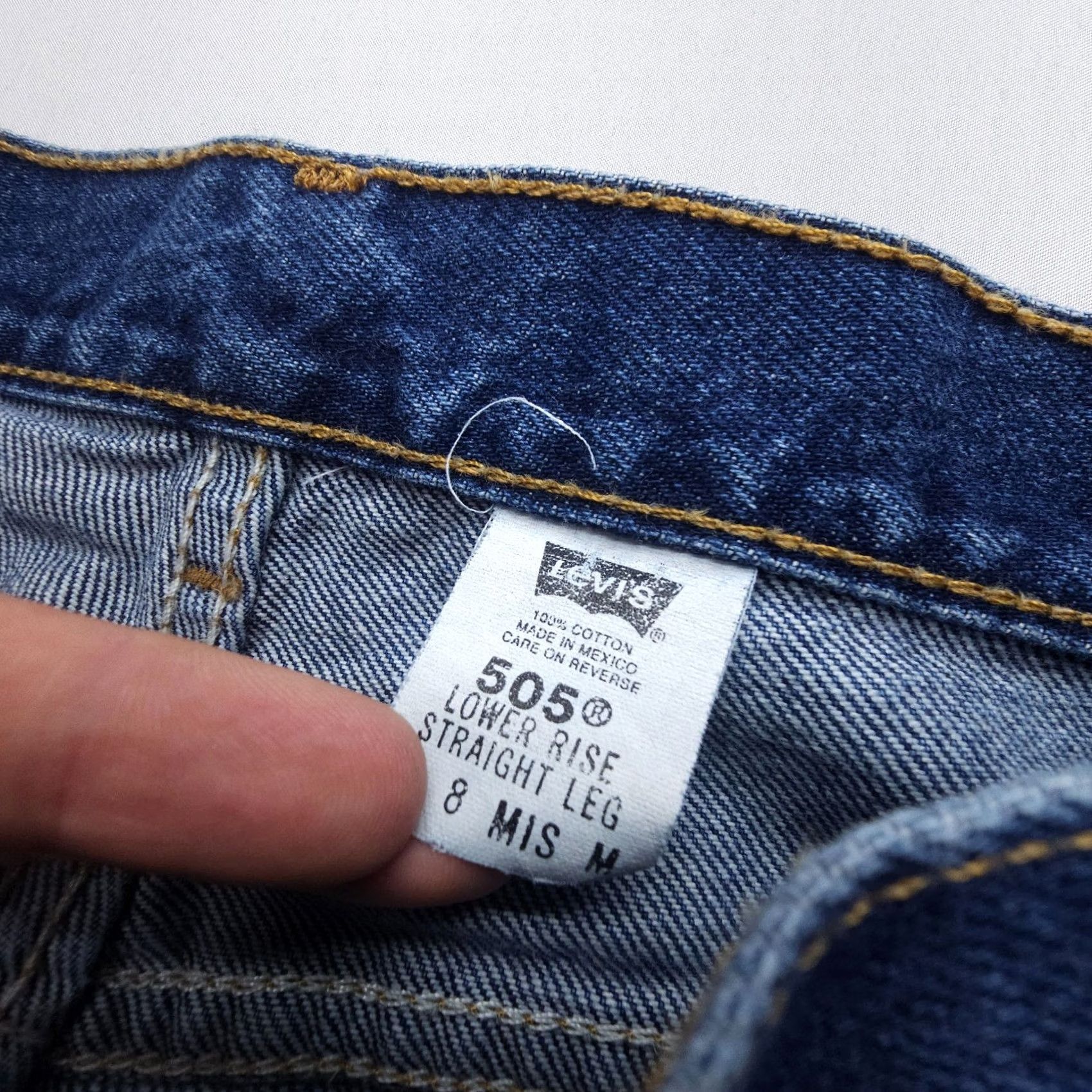 Levi's VINTAGE Levi's 505 Jeans Women's Dark Wash 32in Inseam Size 8 90s Rigid Straight Denim Size 30" / US 8 / IT 44 - 4 Thumbnail