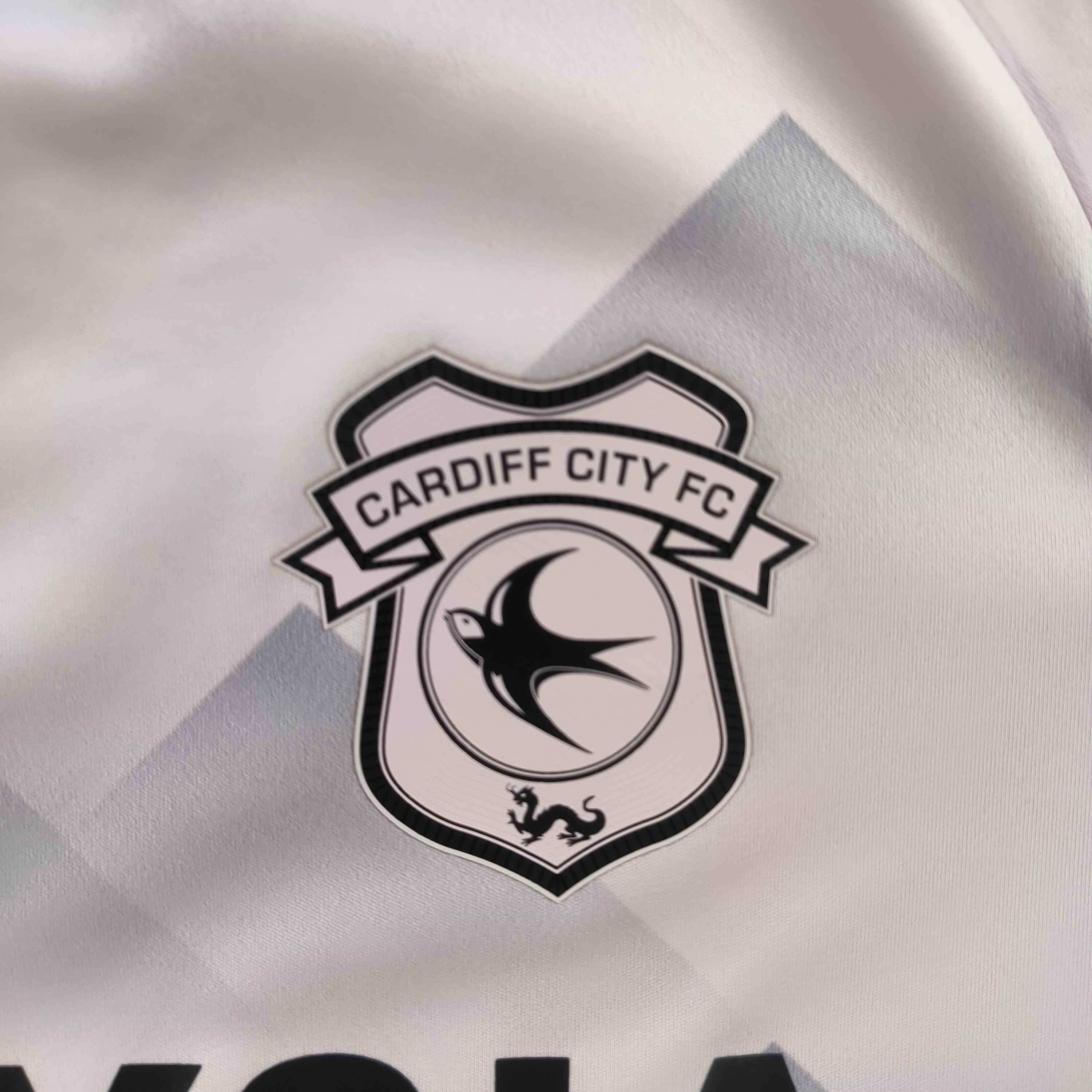 Cardiff City 22-23 New Balance third football jersey size S