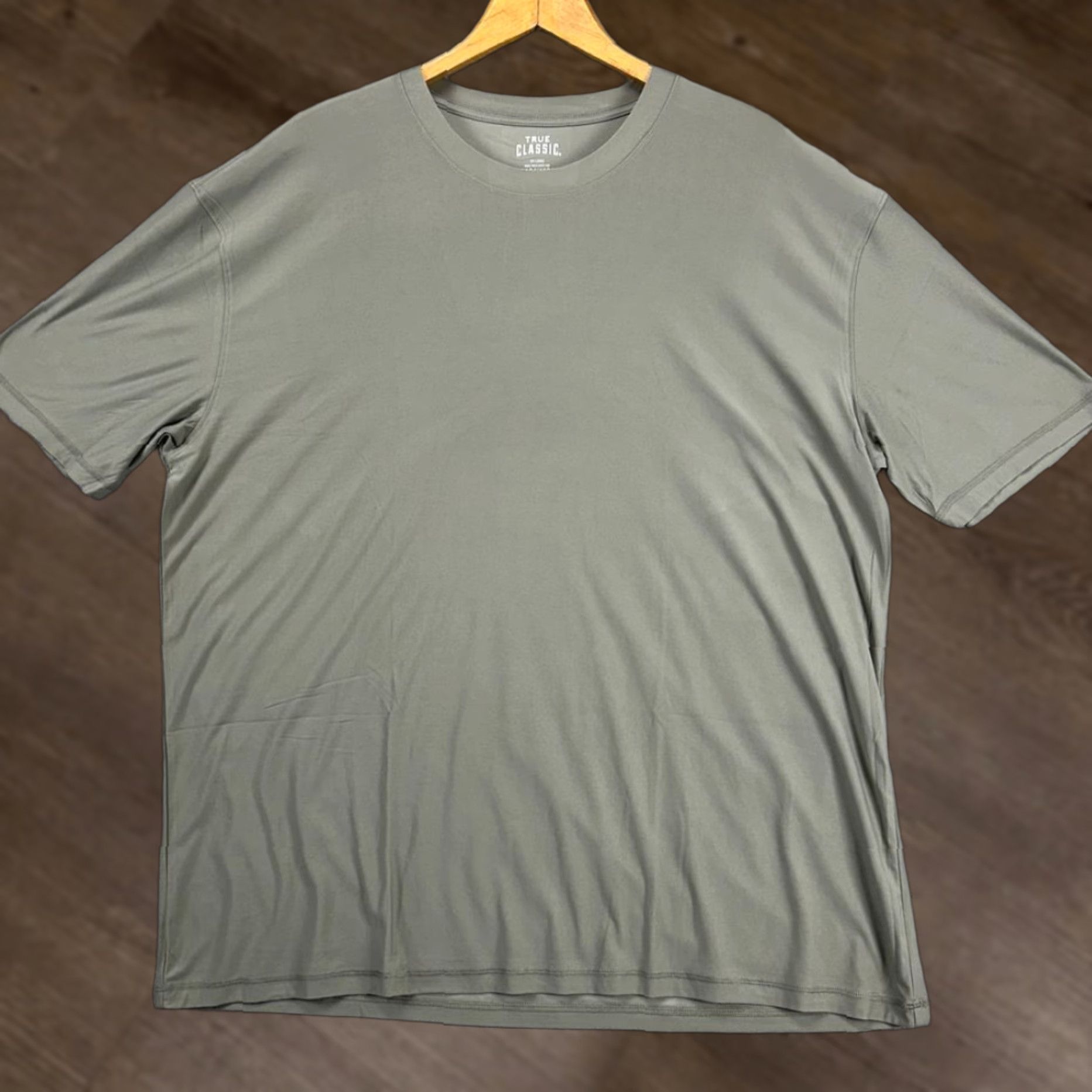 Vintage True Classic T-Shirt Adult XL Grey Athletic Cut Crewneck Stretch Tee Mens NEW Size US XL / EU 56 / 4 - 1 Thumbnail