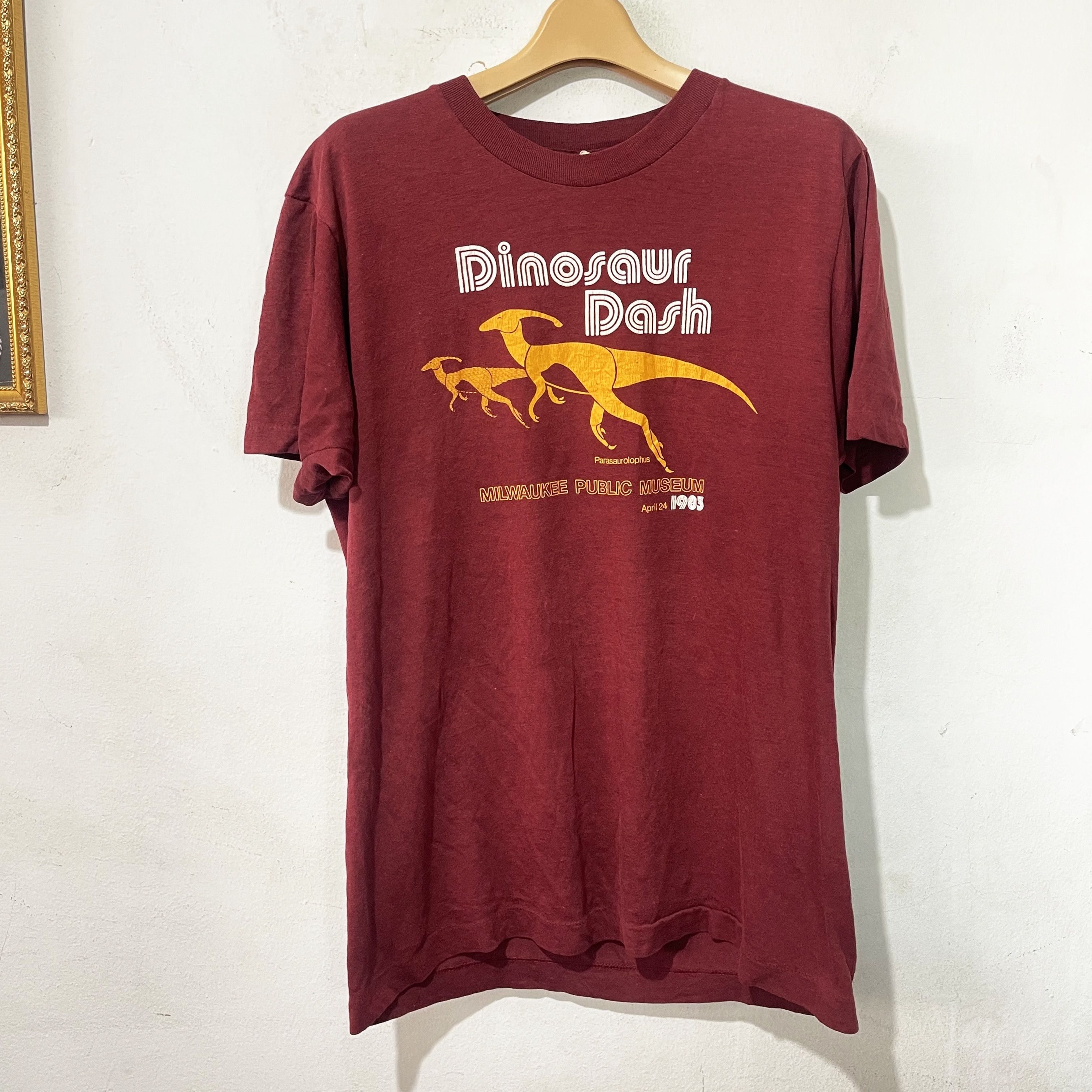 Vintage Vintage 1983 Dinosaur Dash Milwaukee Public Museum T-Shirt Size US M / EU 48-50 / 2 - 1 Thumbnail
