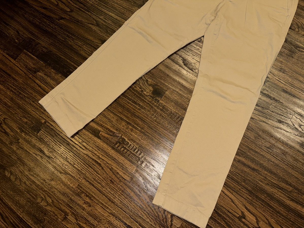J.Crew J. Crew Straight-Fit Flex Chino Pant Khaki Size 32 X 32 Size US 32 / EU 48 - 7 Thumbnail