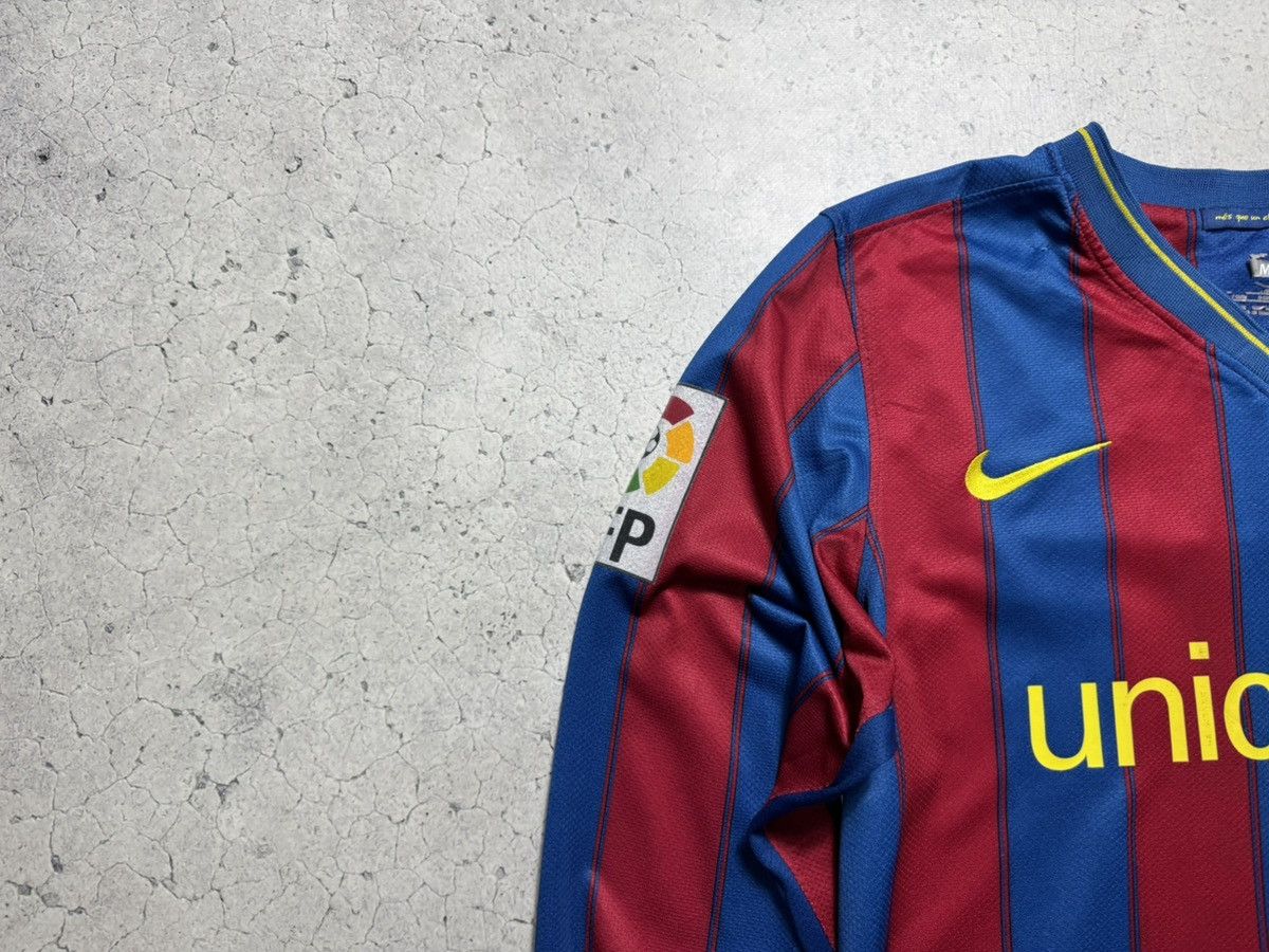 Nike Nike FC Barcelona Ibrahimovich #9 2009/2010 Jersey LongSleve Size US M / EU 48-50 / 2 - 6 Thumbnail