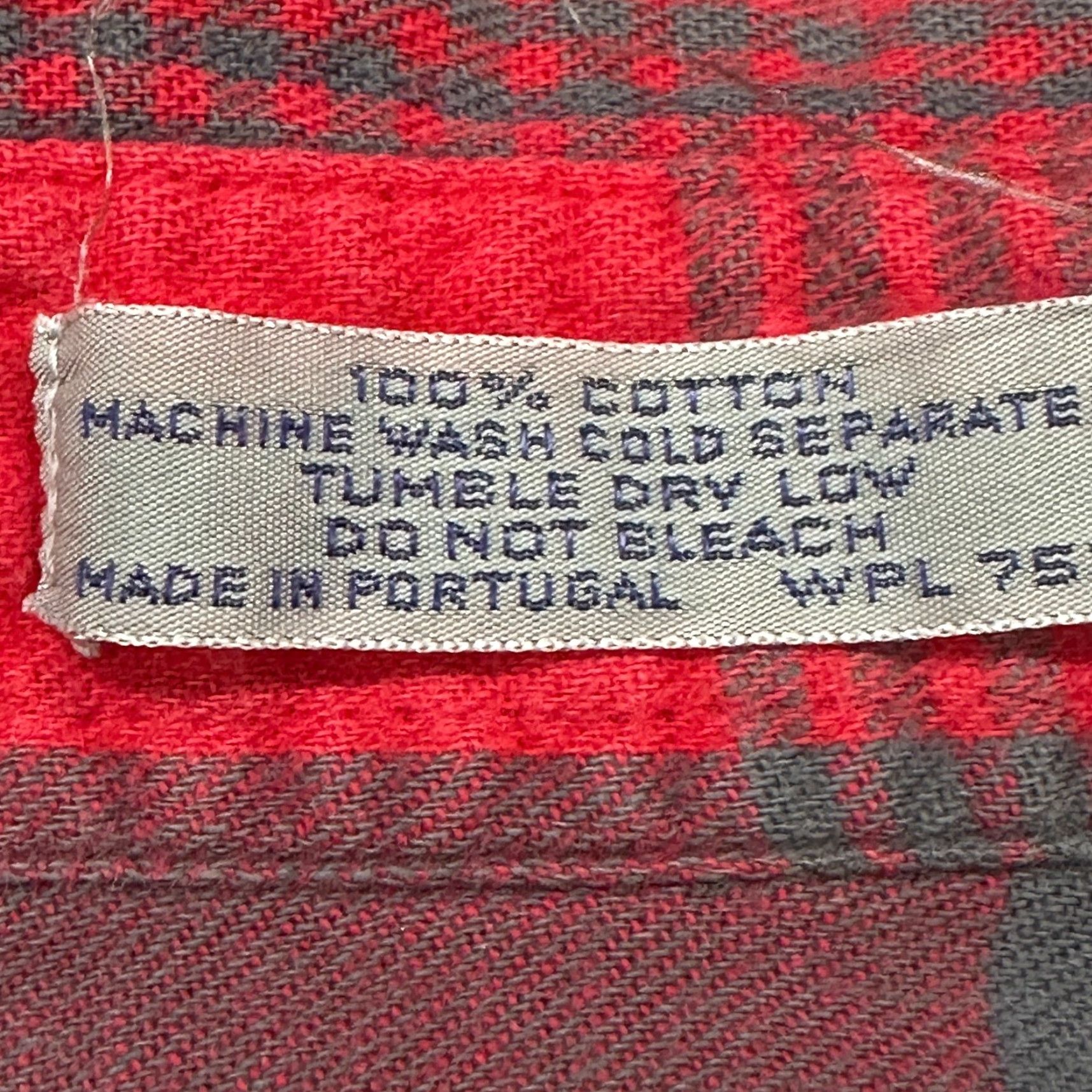 Diane von Furstenberg VINTAGE Diane von Furstenberg Shirt Women 10 Red Plaid 100% Cotton Button-Up Long Sleeve Size 10 Regular Womens Size L / US 10 / IT 46 - 4 Thumbnail