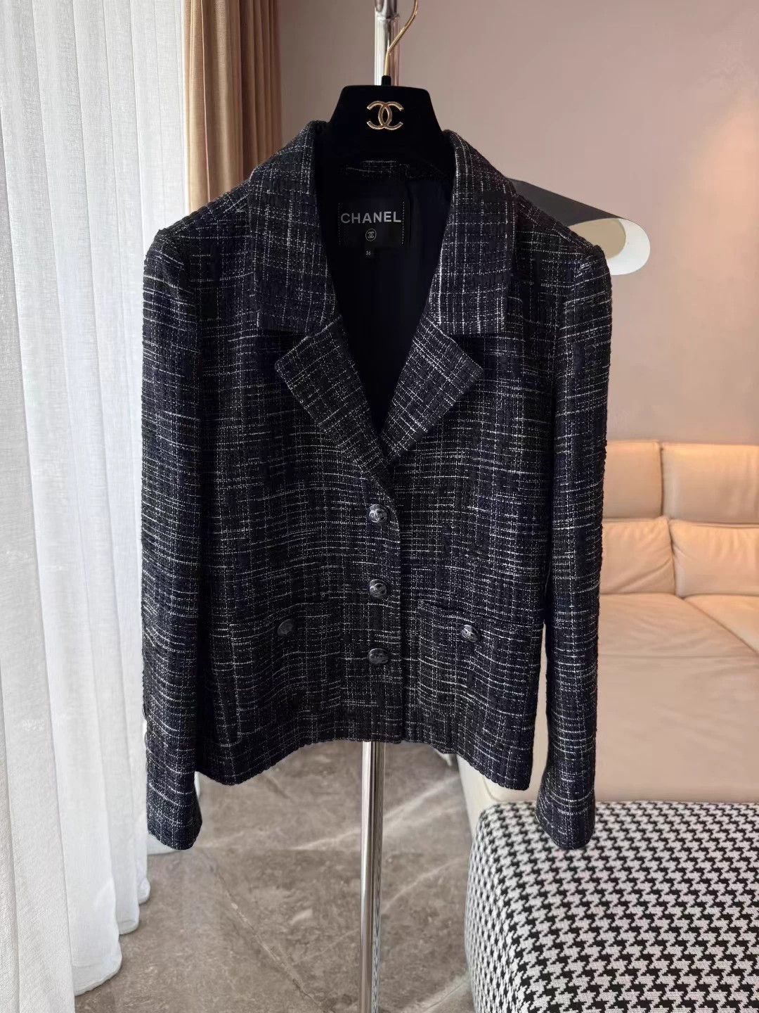 Chanel Chanel Woven Classic 36 Jacket Size XS / US 0-2 / IT 36-38 - 1 Thumbnail