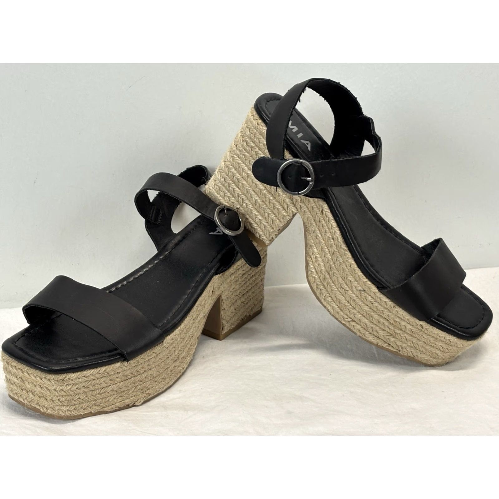 Vintage MIA Florida Sandals Women’s 9 Black Chunky Espadrille Platform Buckle Faux Leather Size US 9 / IT 39 - 2 Thumbnail