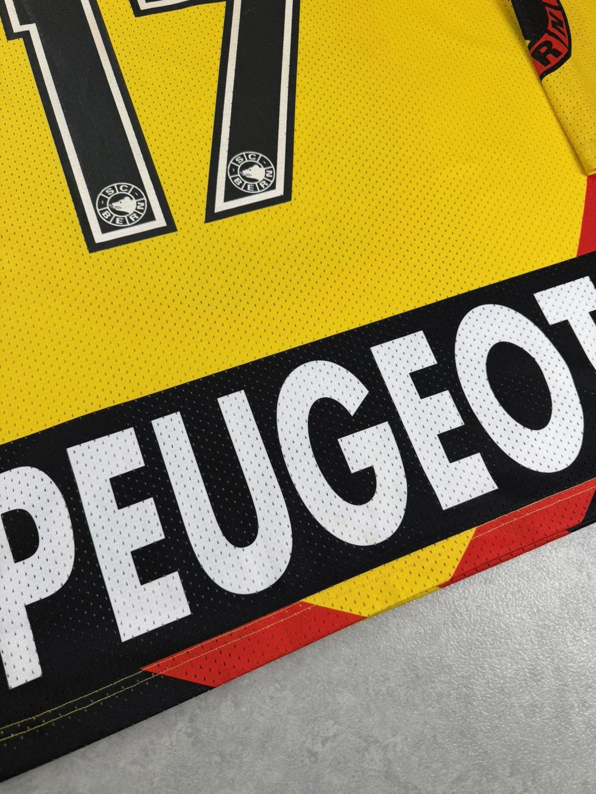 NHL SC Bern Ice Hockey Jersey Orlando #17 Size S Size US S / EU 44-46 / 1 - 9 Thumbnail